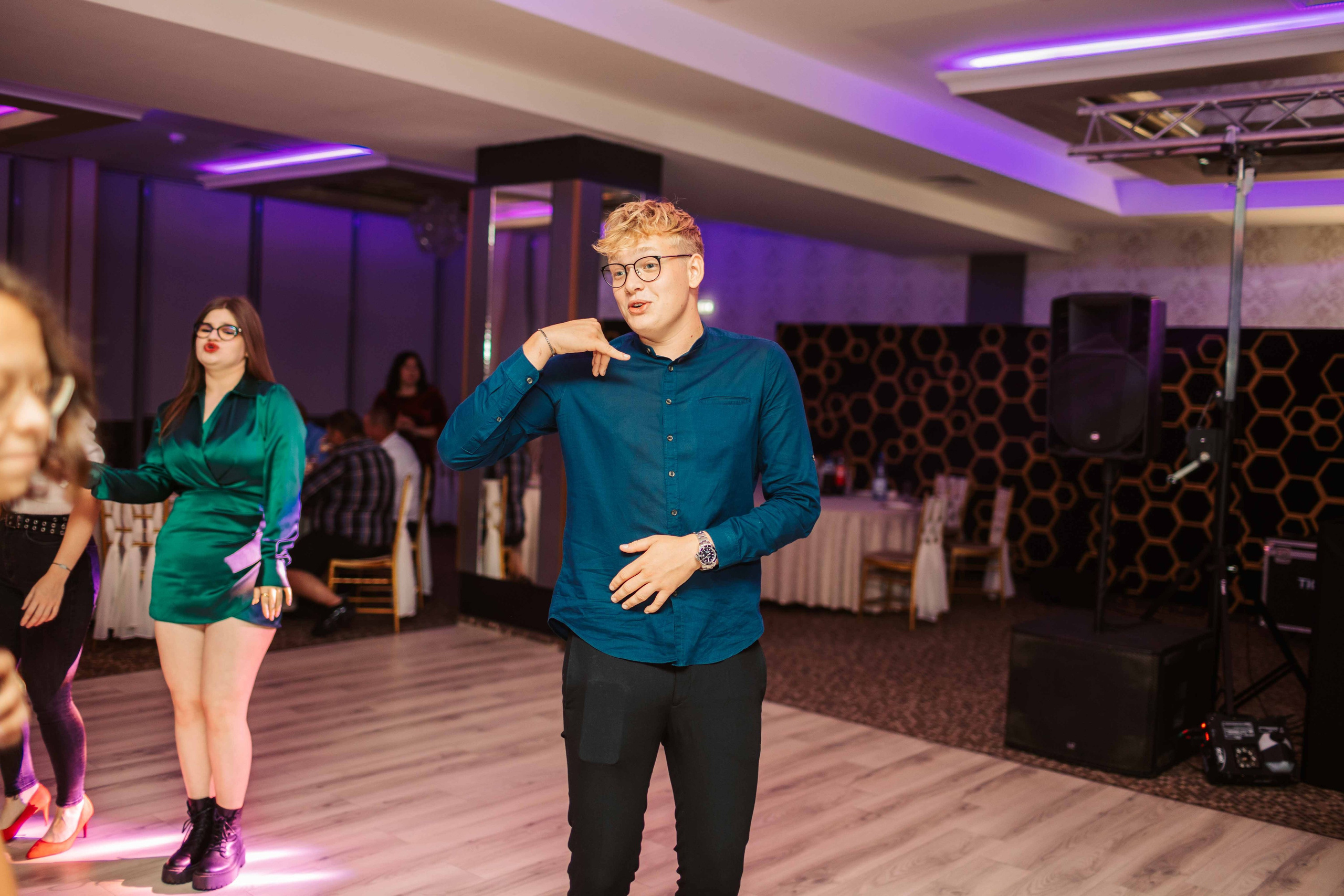 Majorat Miruna. Contrast Studio