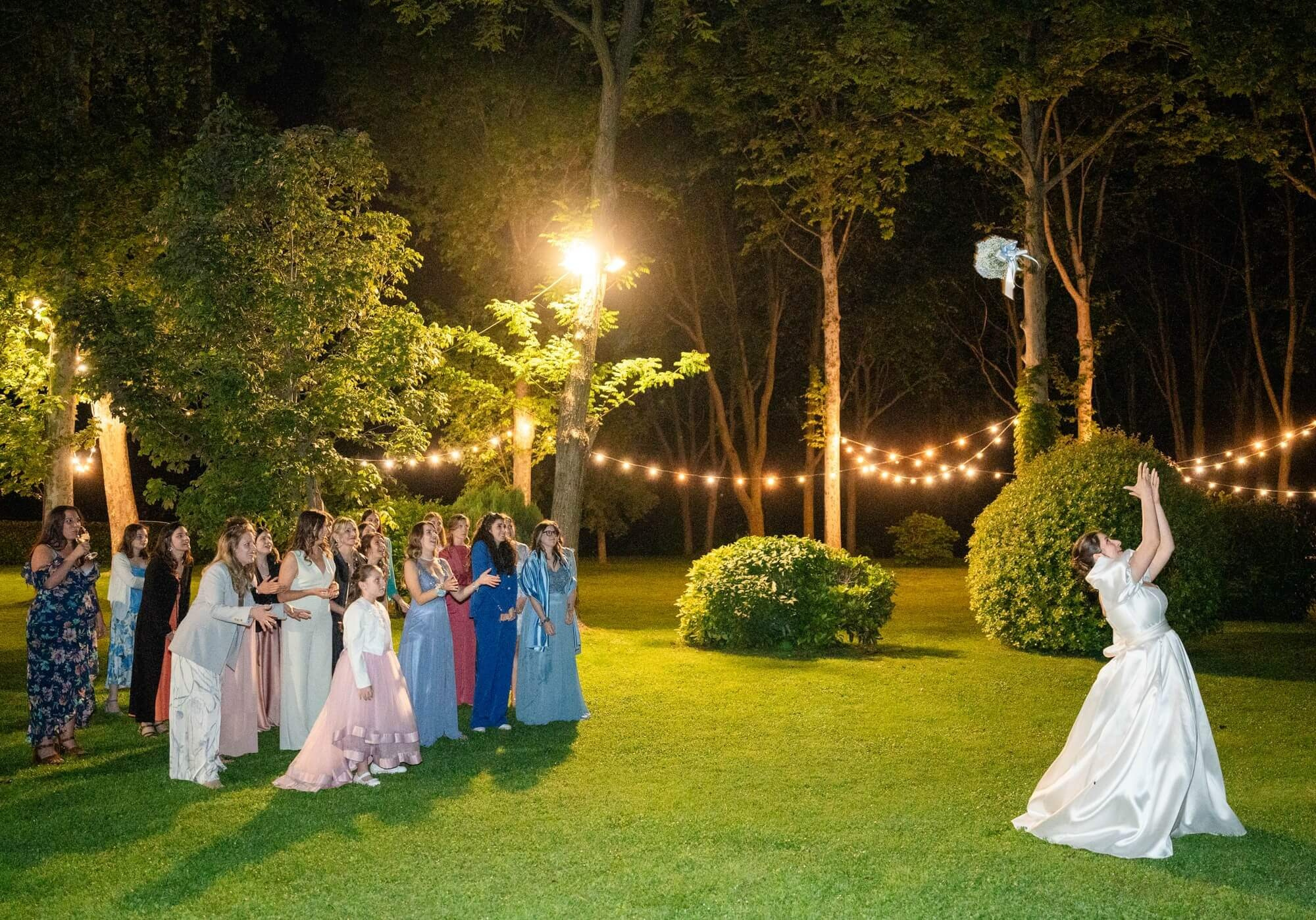 Boda elegante en Villa Ca' Sagredo, Padua | El Velo Blanco. El Velo Blanco | Fotógrafos de Bodas en Barcelona y España