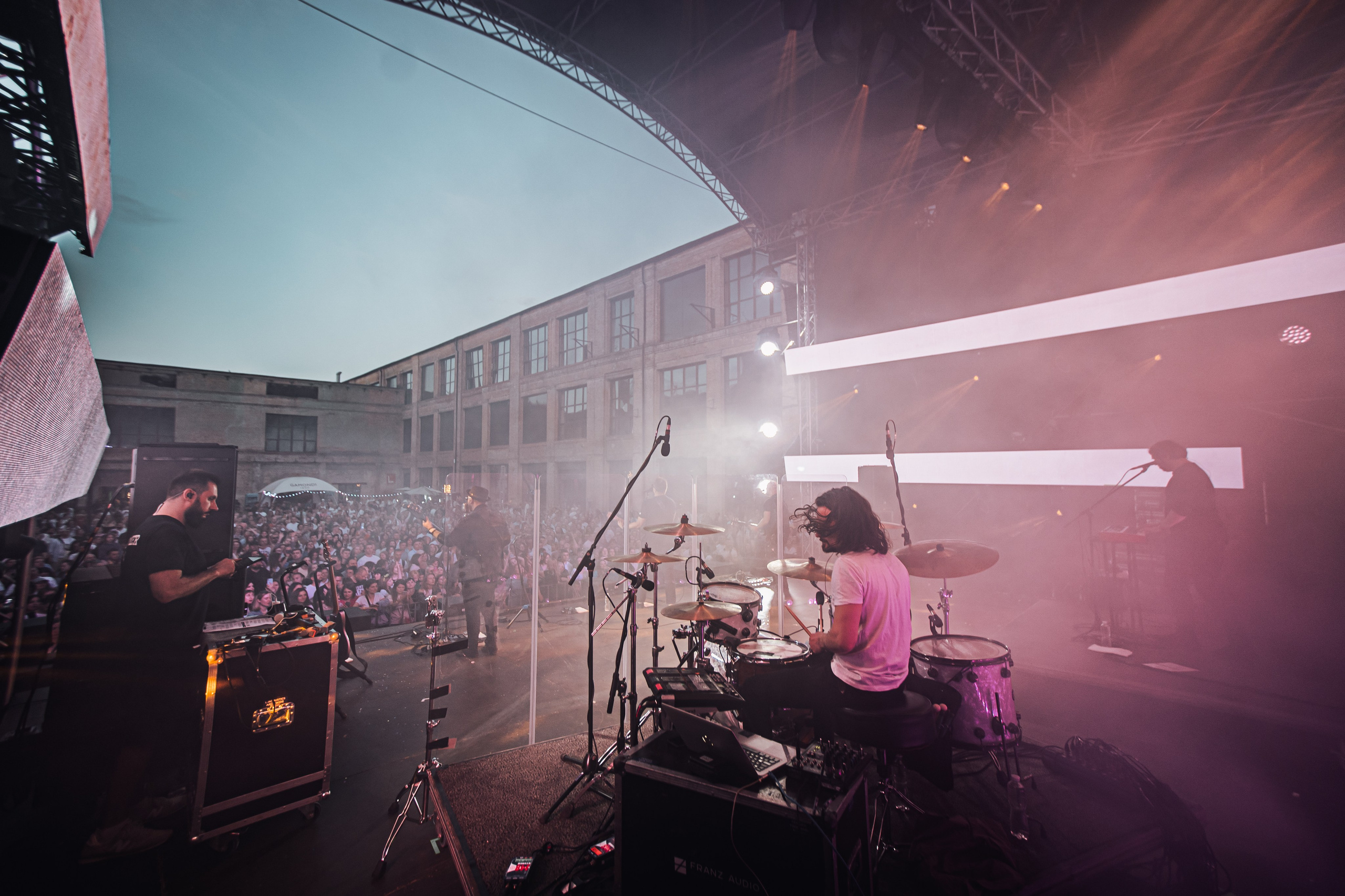 Скай. Репортажний фотограф/анімаліст КИЇВ