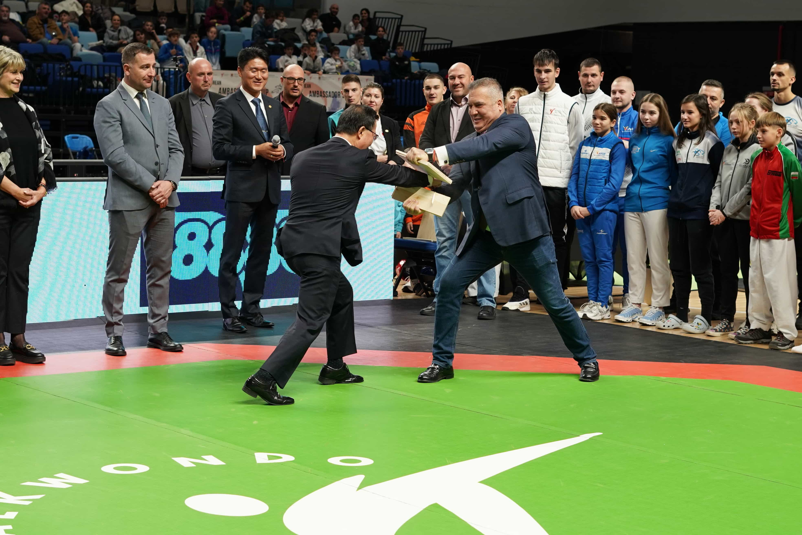 2025-12-13, ТАЕКУОНДО, Ambassadors Cup, Самоков. СПОРТНА ФОТОГРАФИЯ | ПОРТРЕТНА | РЕПОРТАЖНА