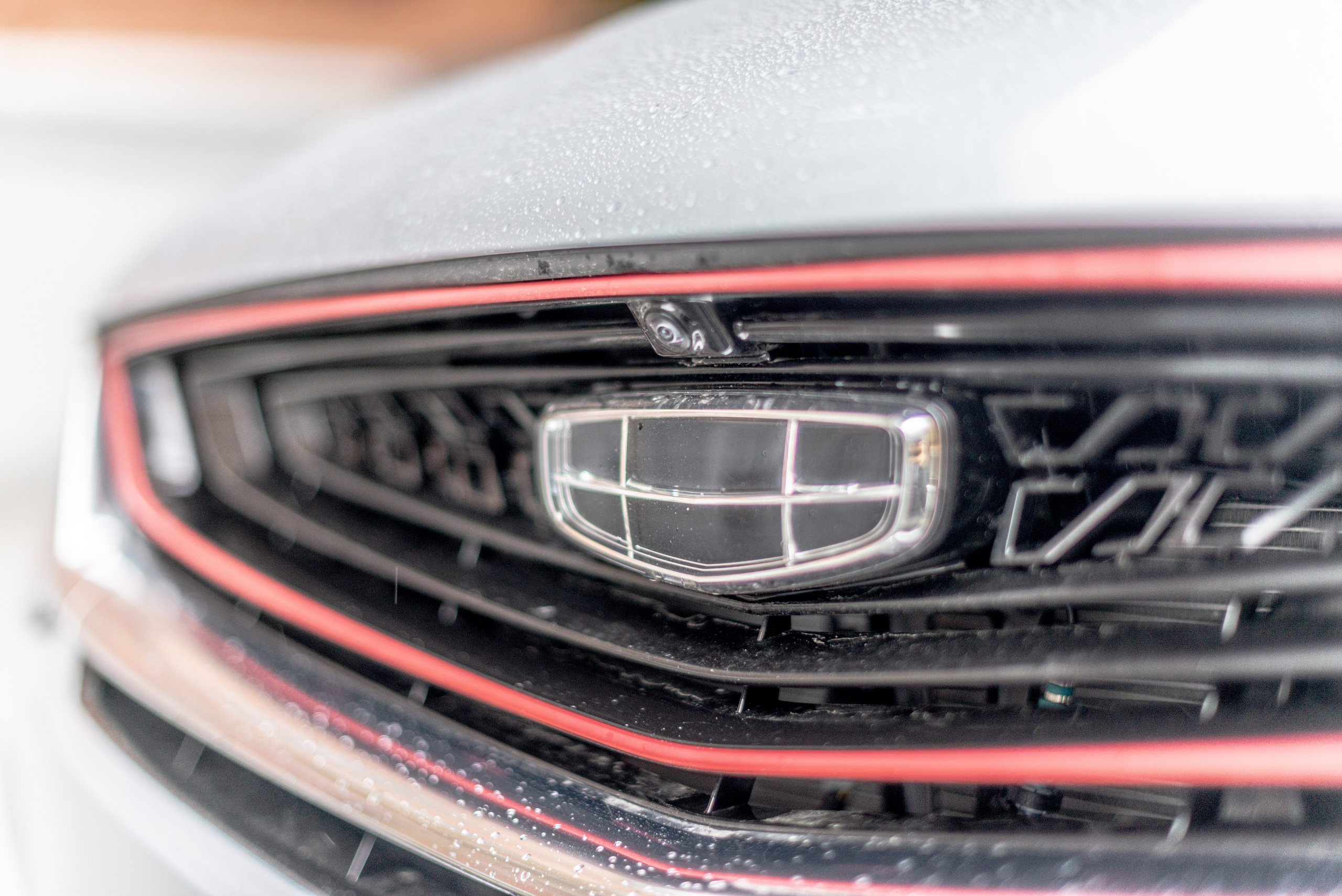 Фотосъемка автомобиля Geely Coolray. ФОТОГРАФ МЕКСИКА КИНТАНА-РОО