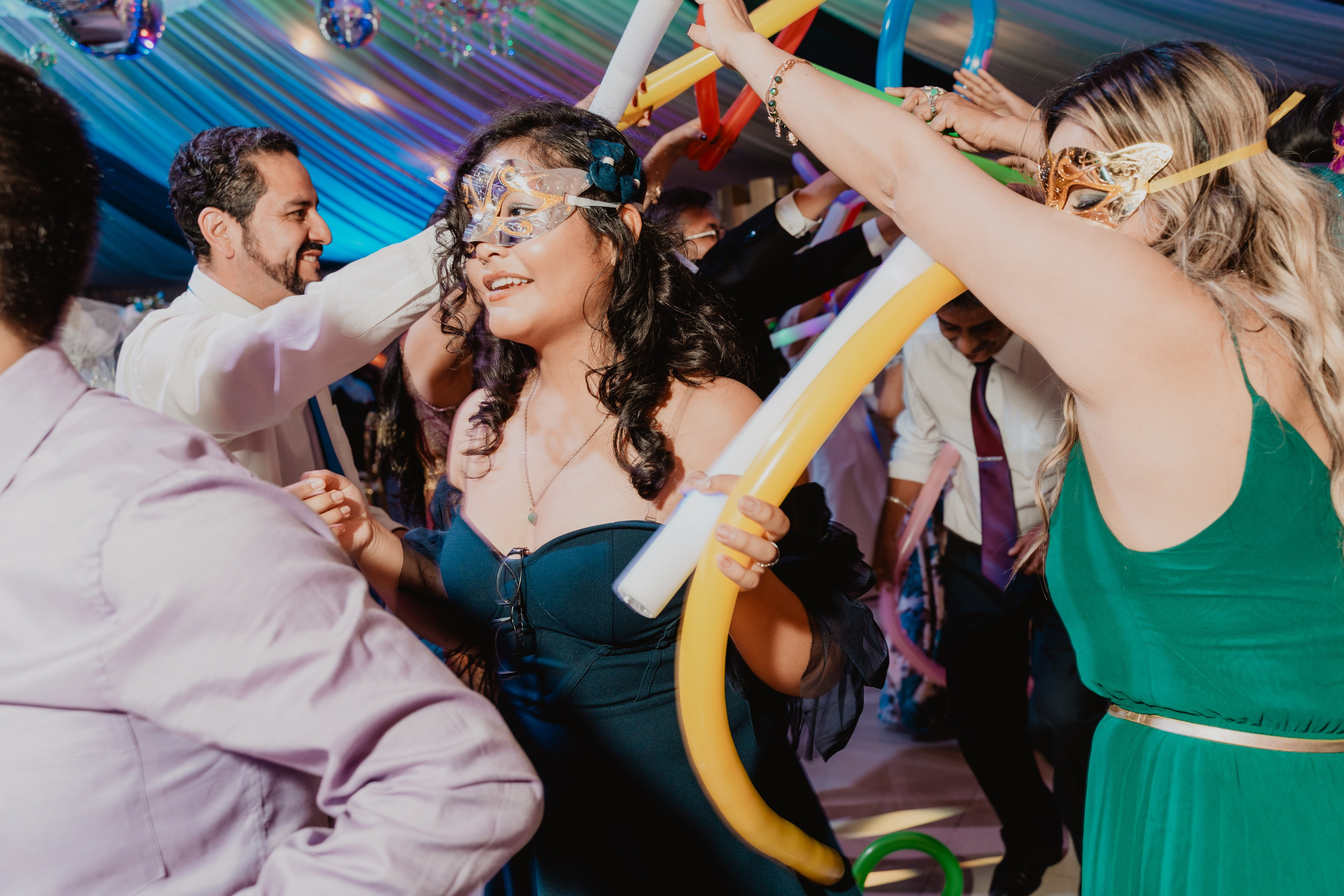 GABRIELA + JORGE | BODA CIVIL RELIGIOSA. Studio KVTA | Fotografía y Video de Bodas en Arequipa