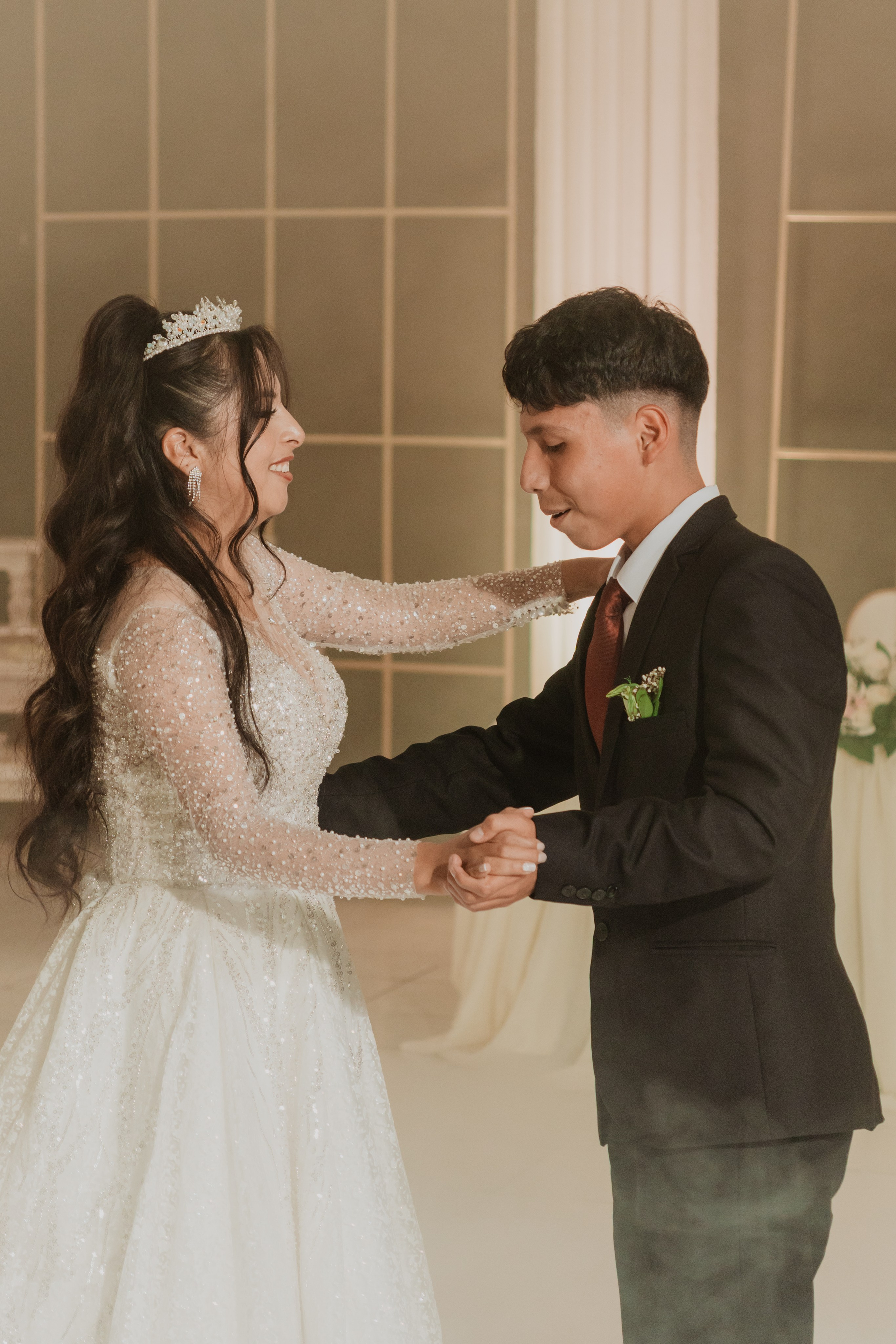 FERNANDO + MARIBEL | BODA RELIGIOSA. Studio KVTA | Fotografía y Video de Bodas en Arequipa