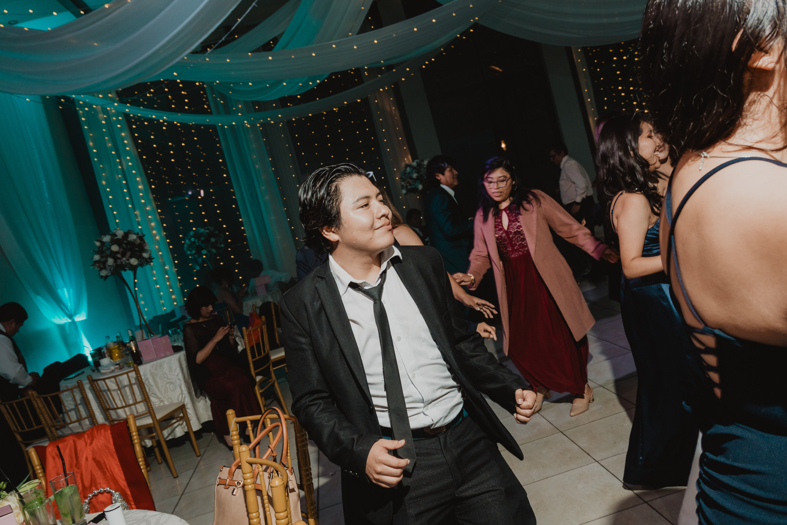 STEISY + EMMANUEL | BODA RELIGIOSA. Studio KVTA | Fotografía y Video de Bodas en Arequipa