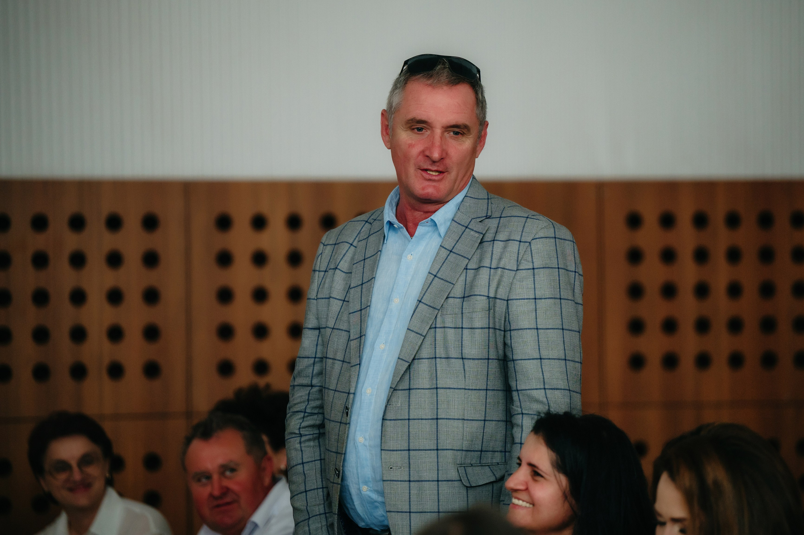 Medicina Veterinara — dupa 30 de ani…. Laurentiu Stefan StoryTeller