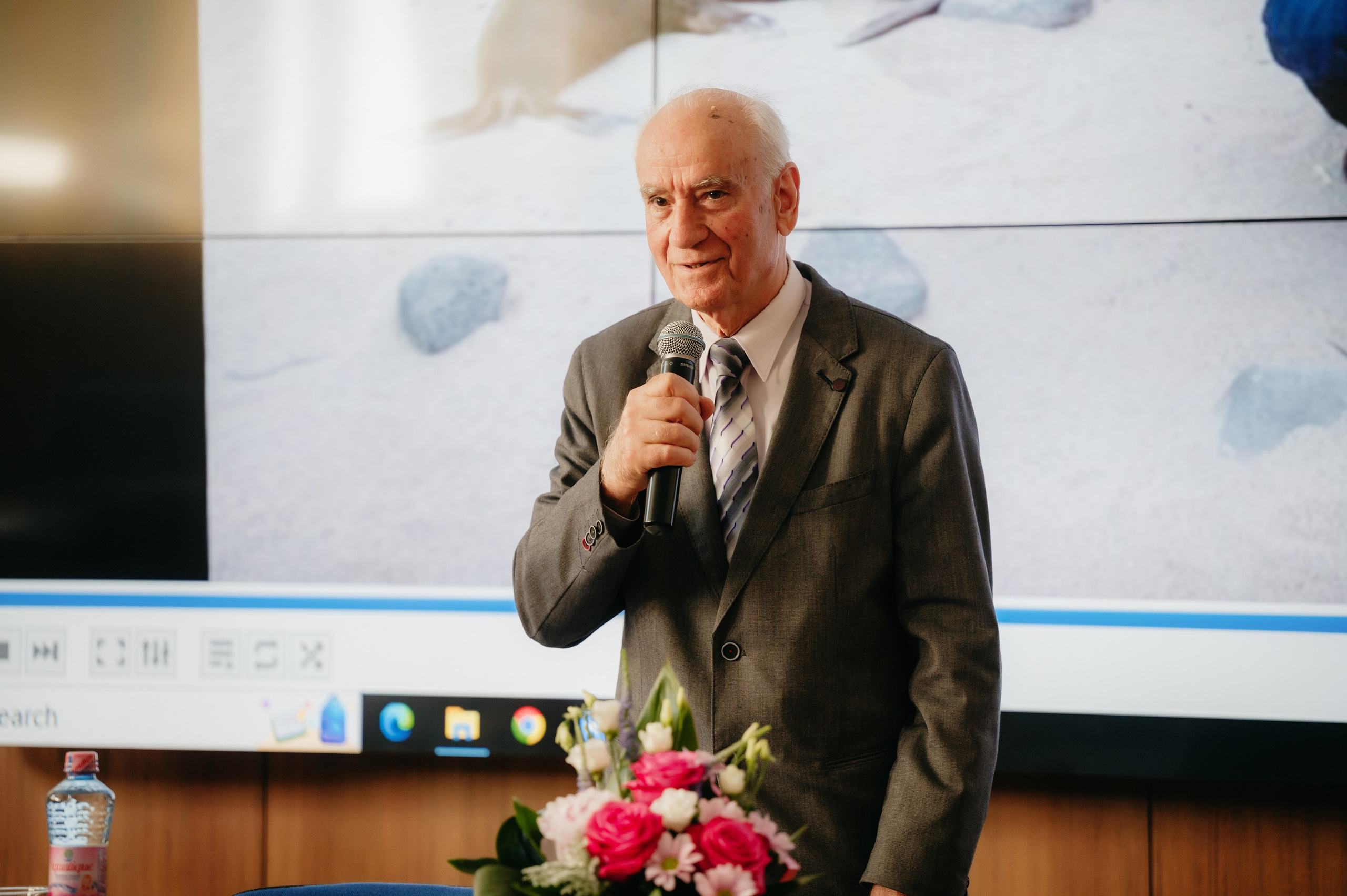 Medicina Veterinara — dupa 30 de ani…. Laurentiu Stefan StoryTeller