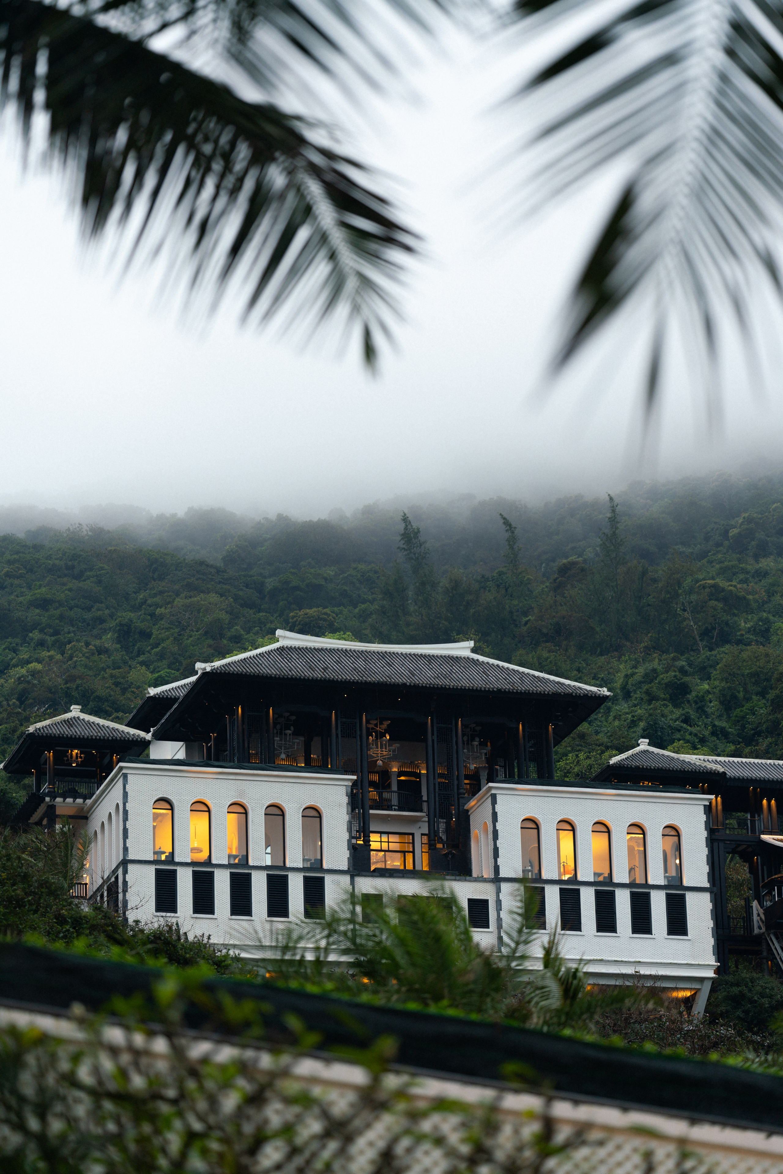 Katerina and Alexey. Aesthetic & Lifestyle photographer in Da Nang, Vietnam