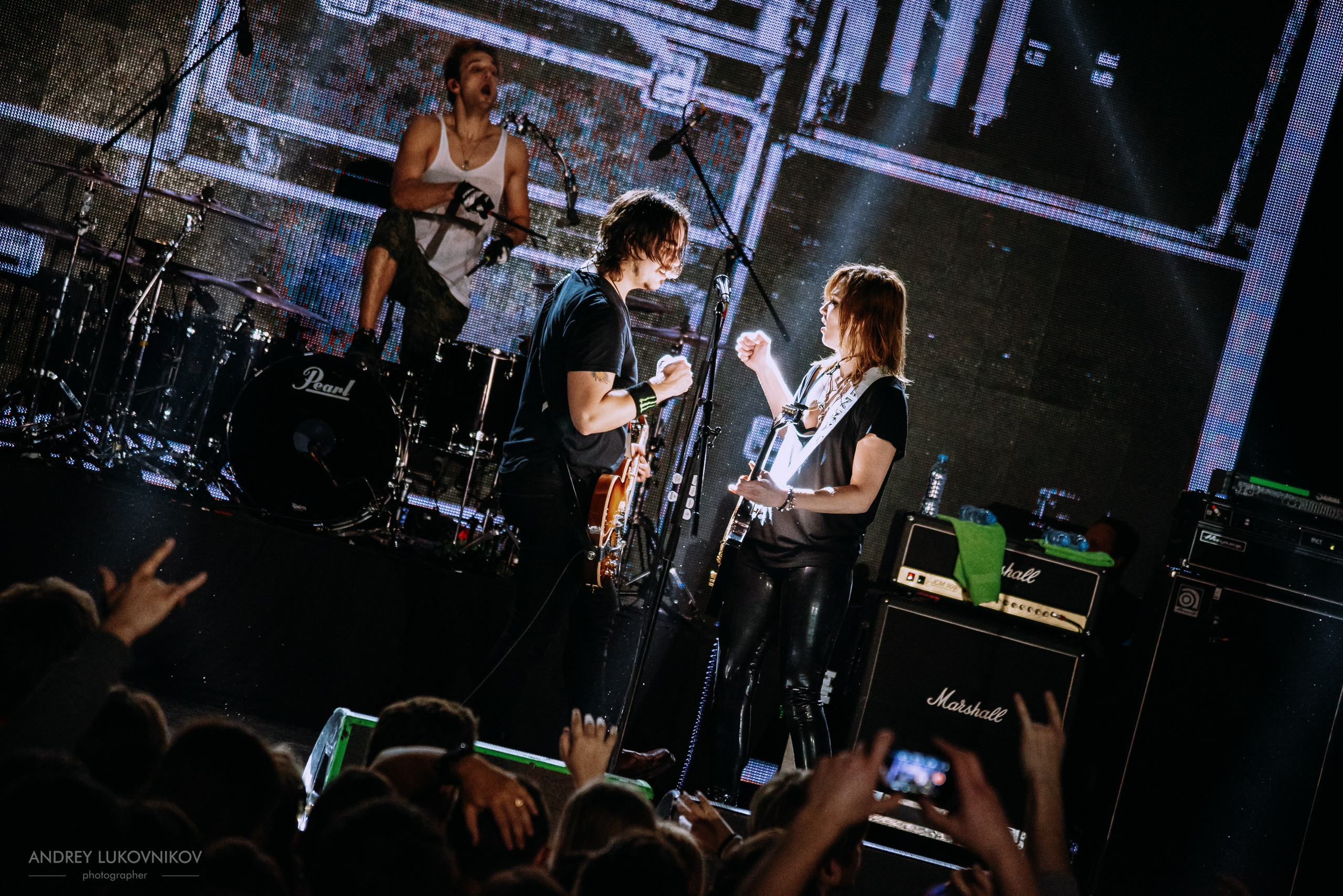 Halestorm. Into the Wild Life Tour 2016