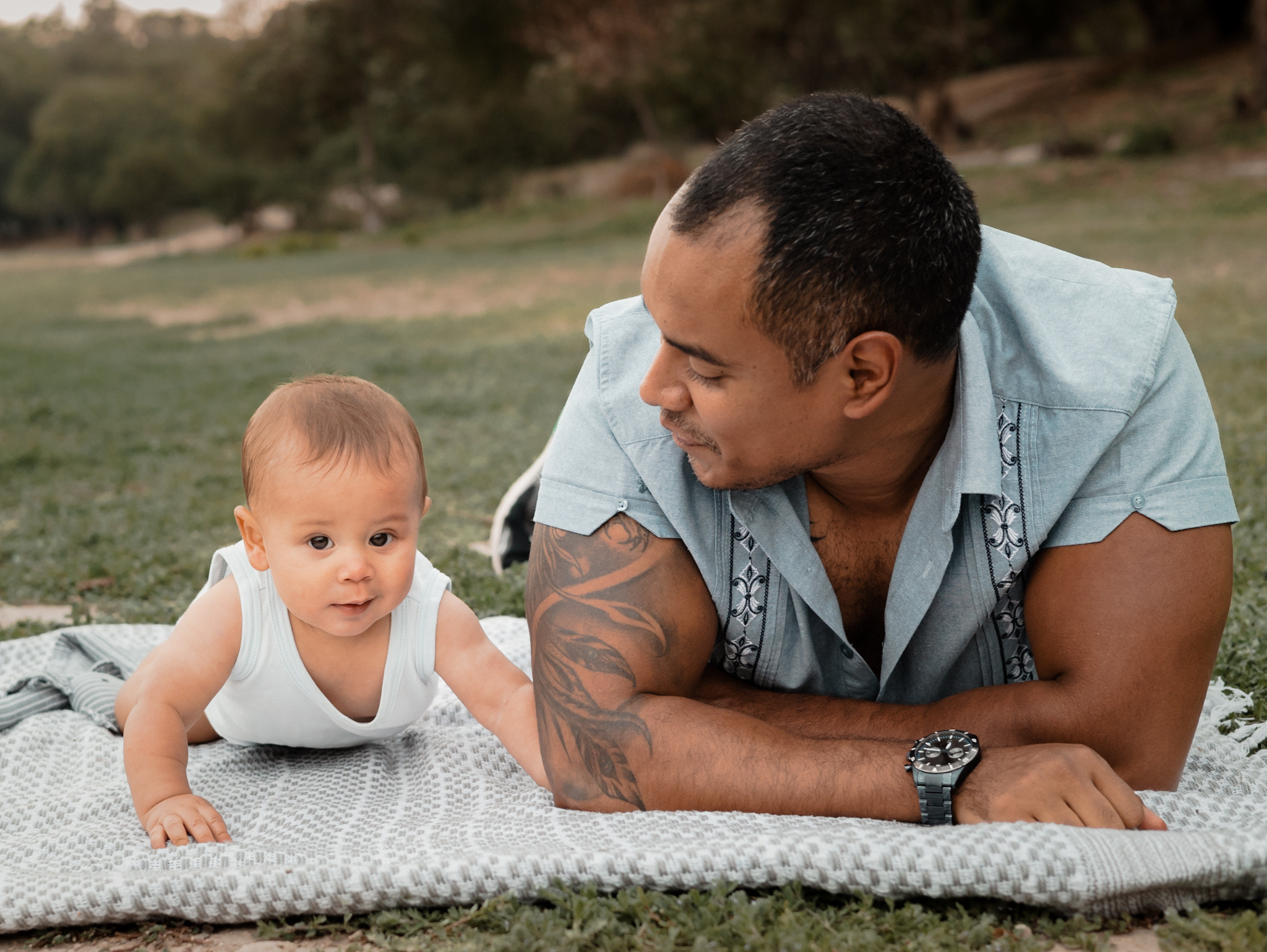 Father’s Day Photoshoot. Rodinná, těhotenská, newborn a lifestyle fotografka v Písku Oxana Telupilova