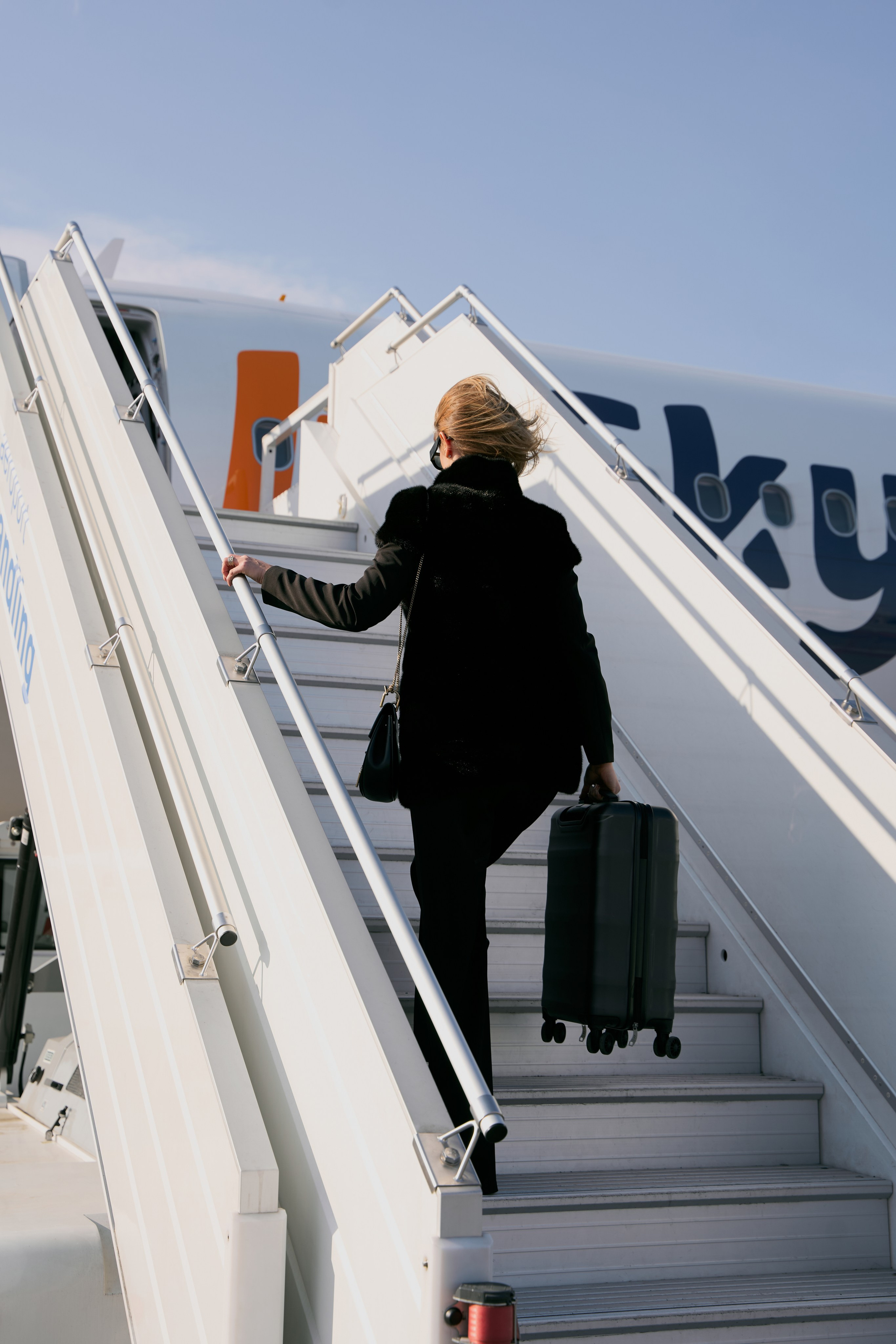 Grand Voyage. Привет