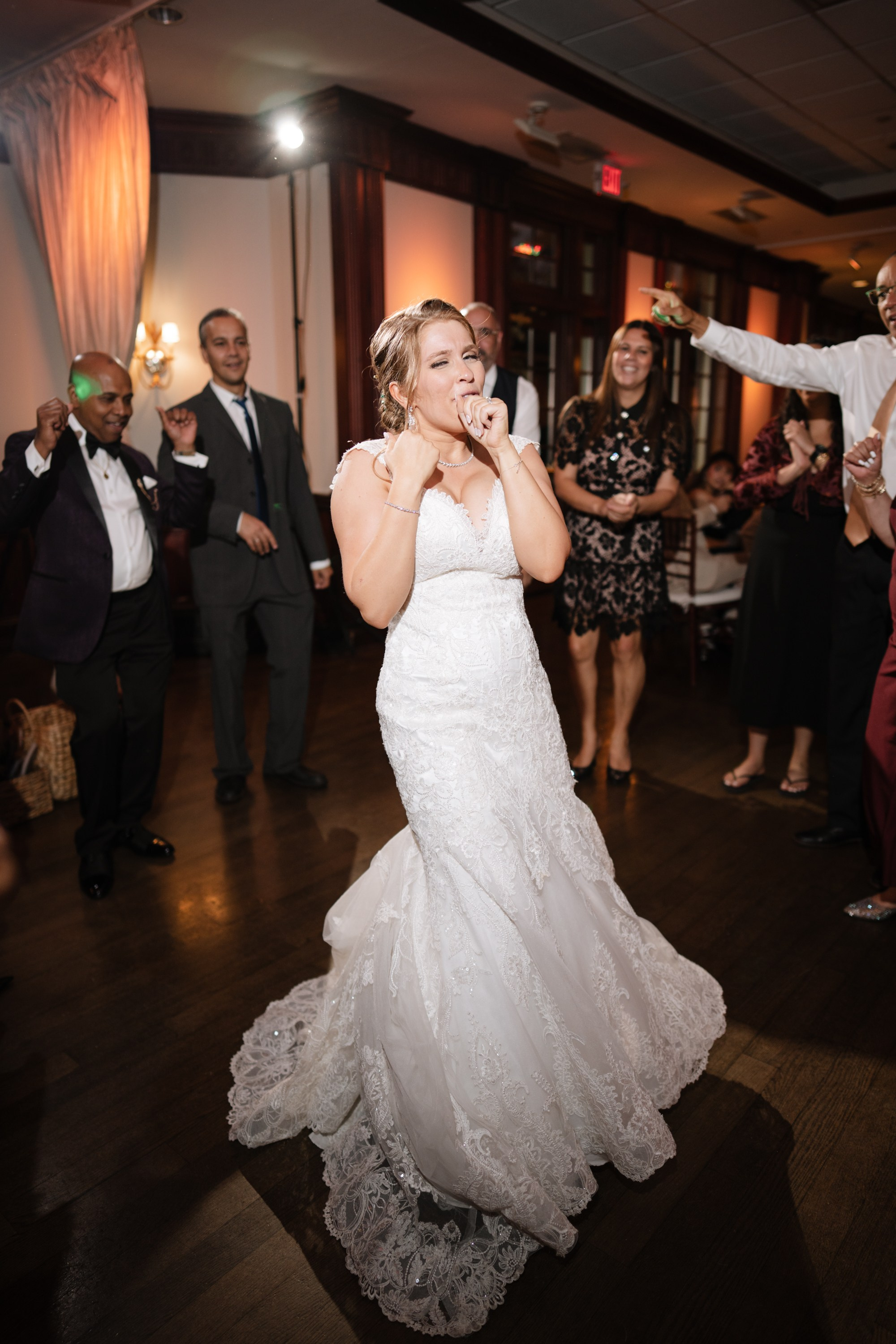 Oct 2025- Hanna and Johnathan’s wedding. Portrait and wedding photographer in New York