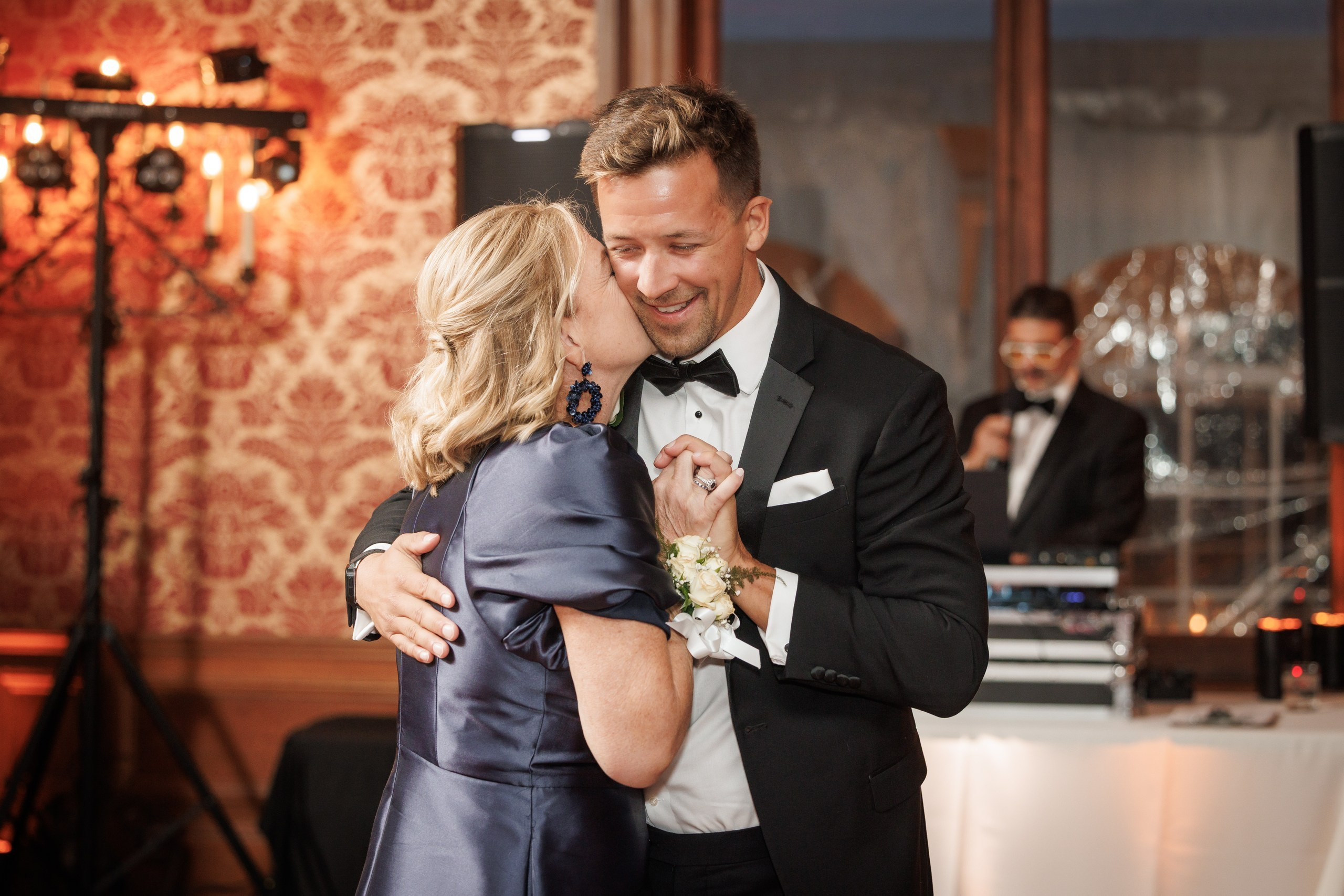 Stephanie and Alexander, Cairnwood Estate, PA. Wedding Photo & Video