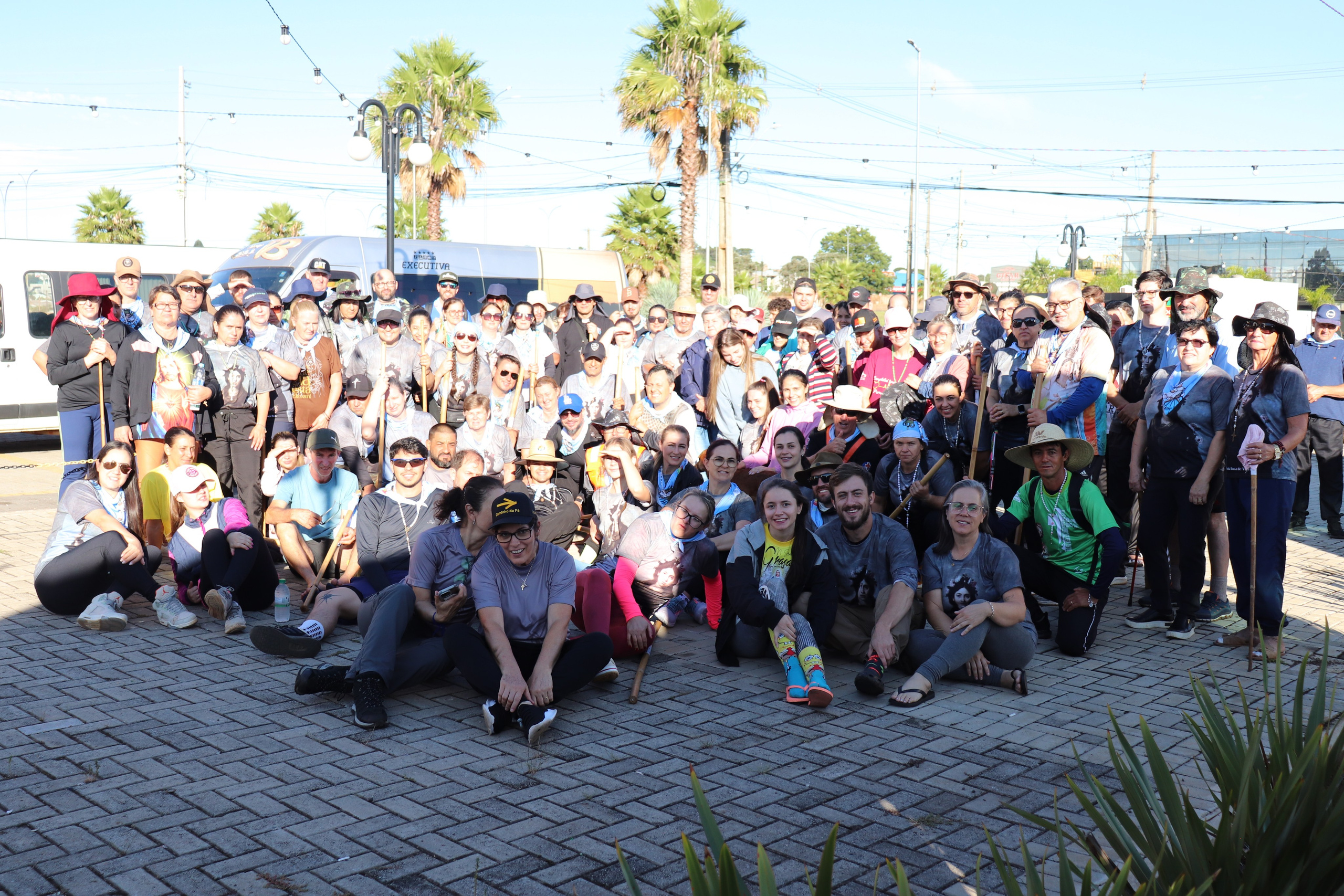 Peregrinação Nossa Senhora de Belém. Handa Produções