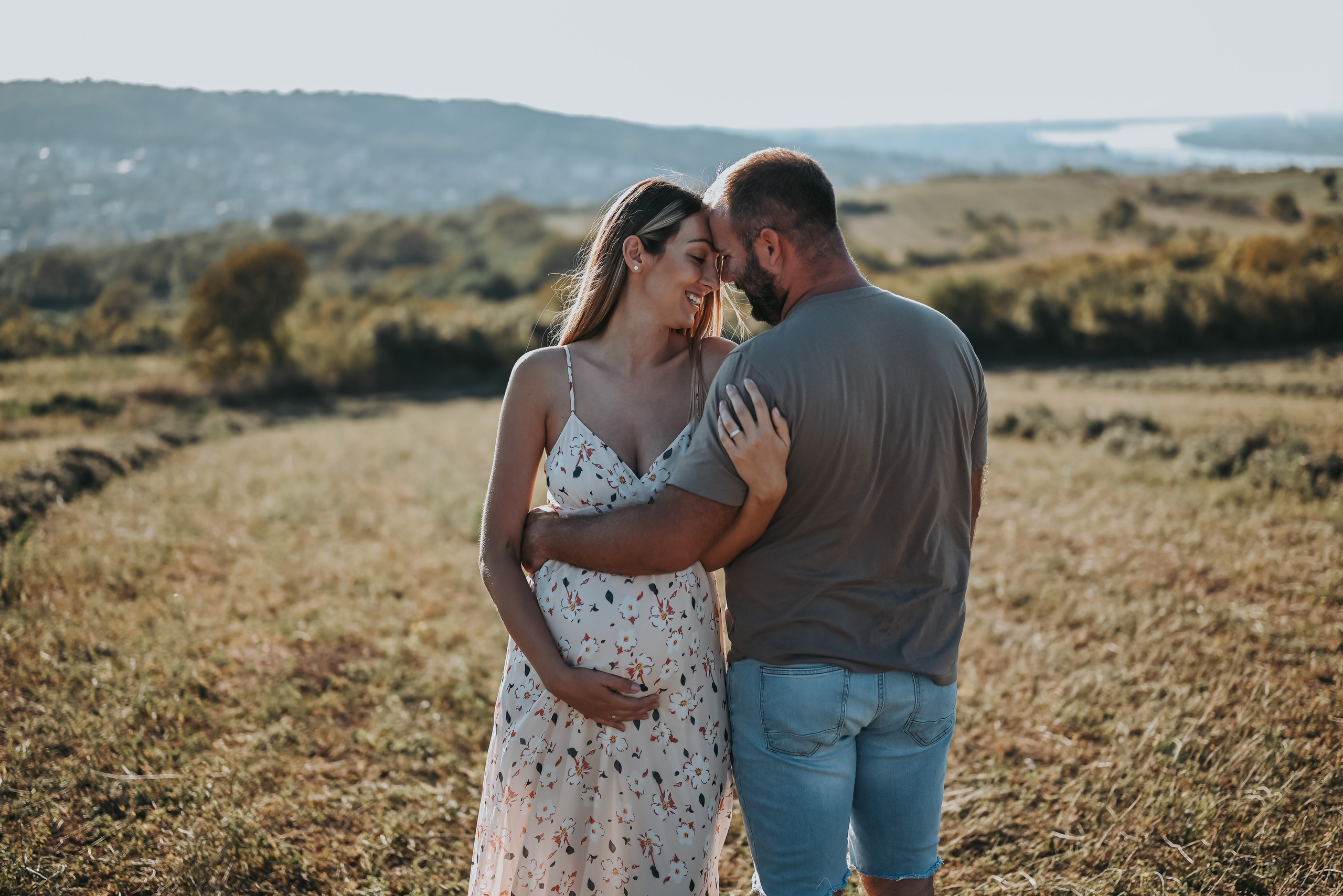 Andrijana i Dejan / trudničko fotografisanje. Dečiji i porodični fotograf