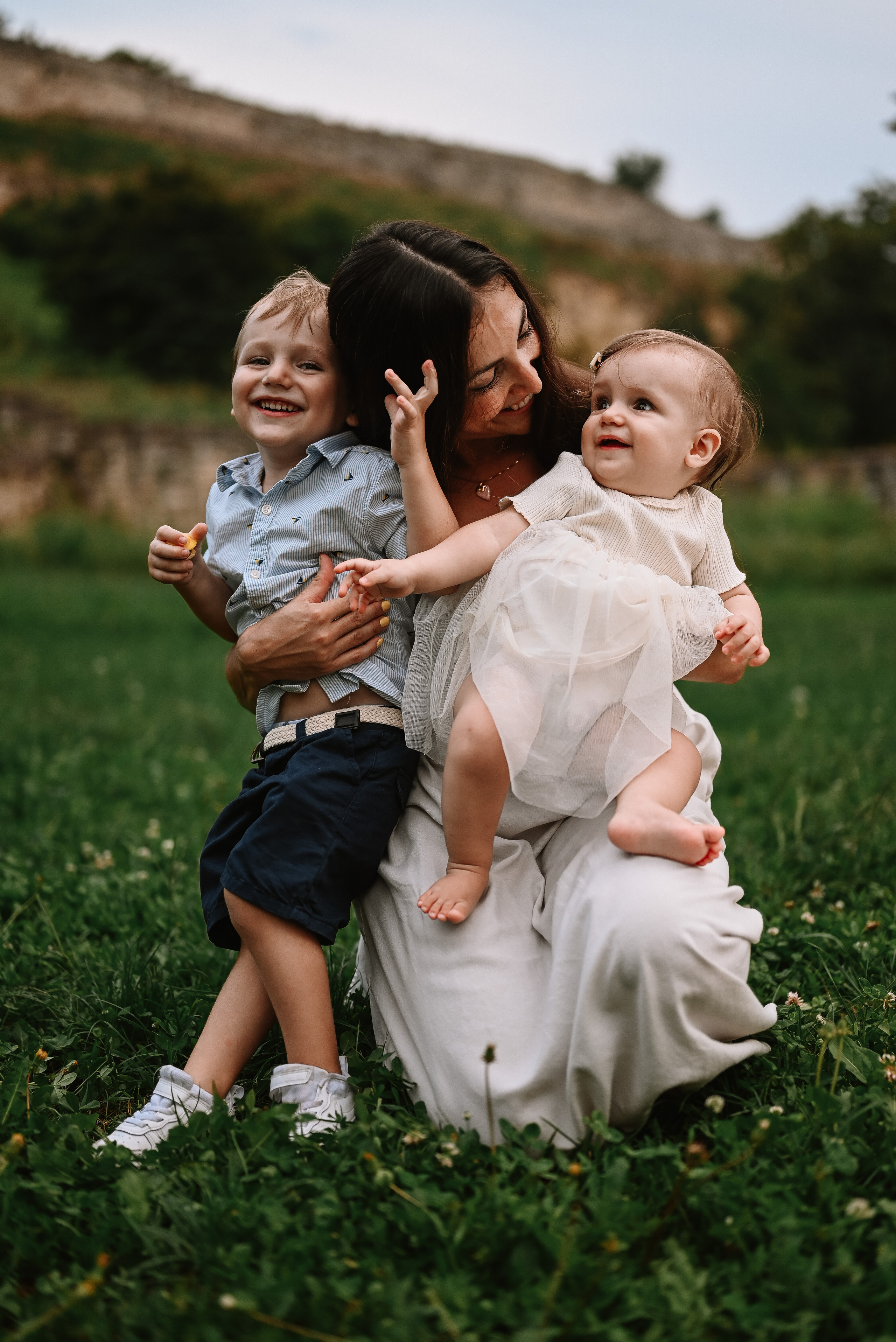 Anja, Nikola, Adam i Hana / porodično fotografisanje. Dečiji i porodični fotograf