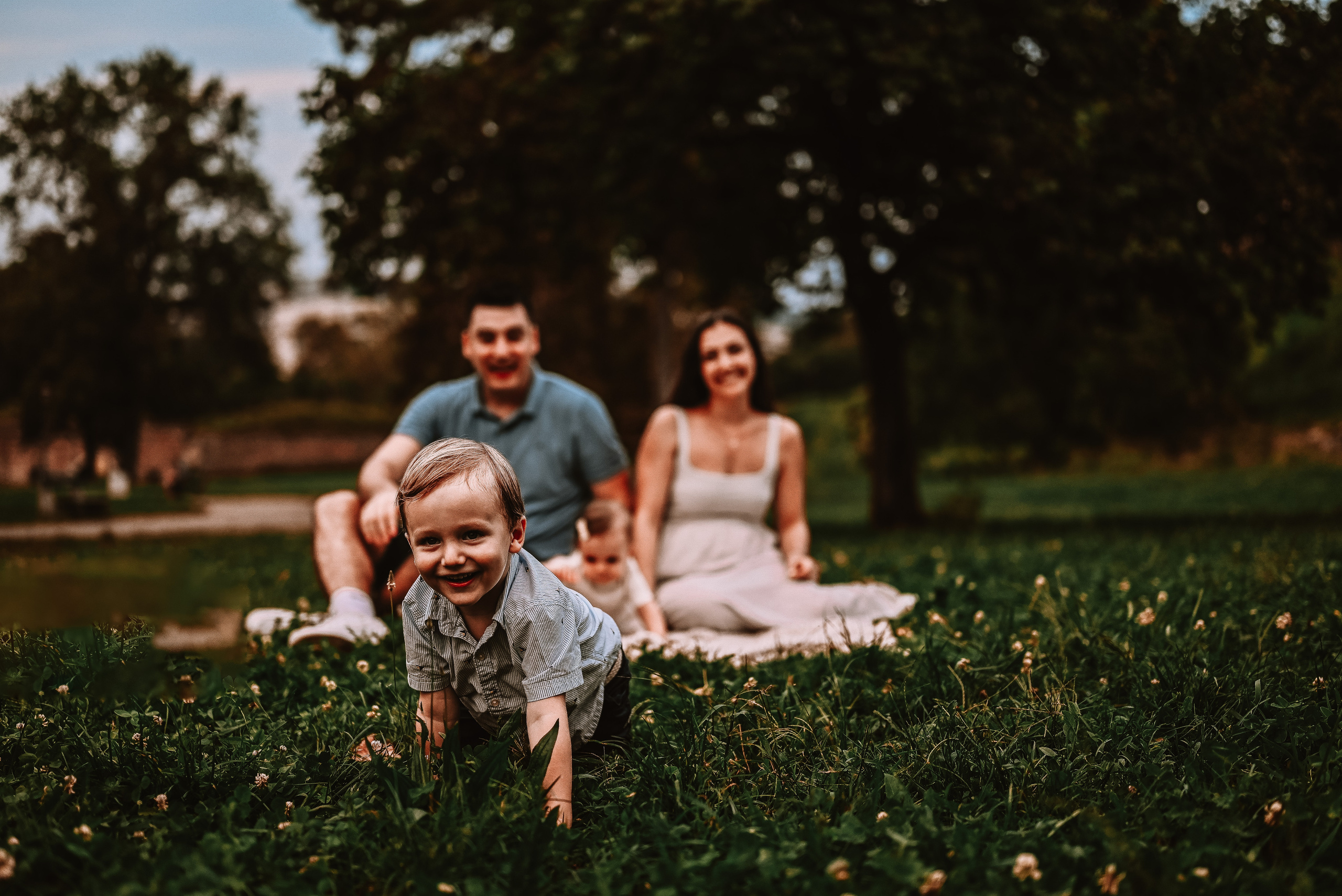 Anja, Nikola, Adam i Hana / porodično fotografisanje. Dečiji i porodični fotograf