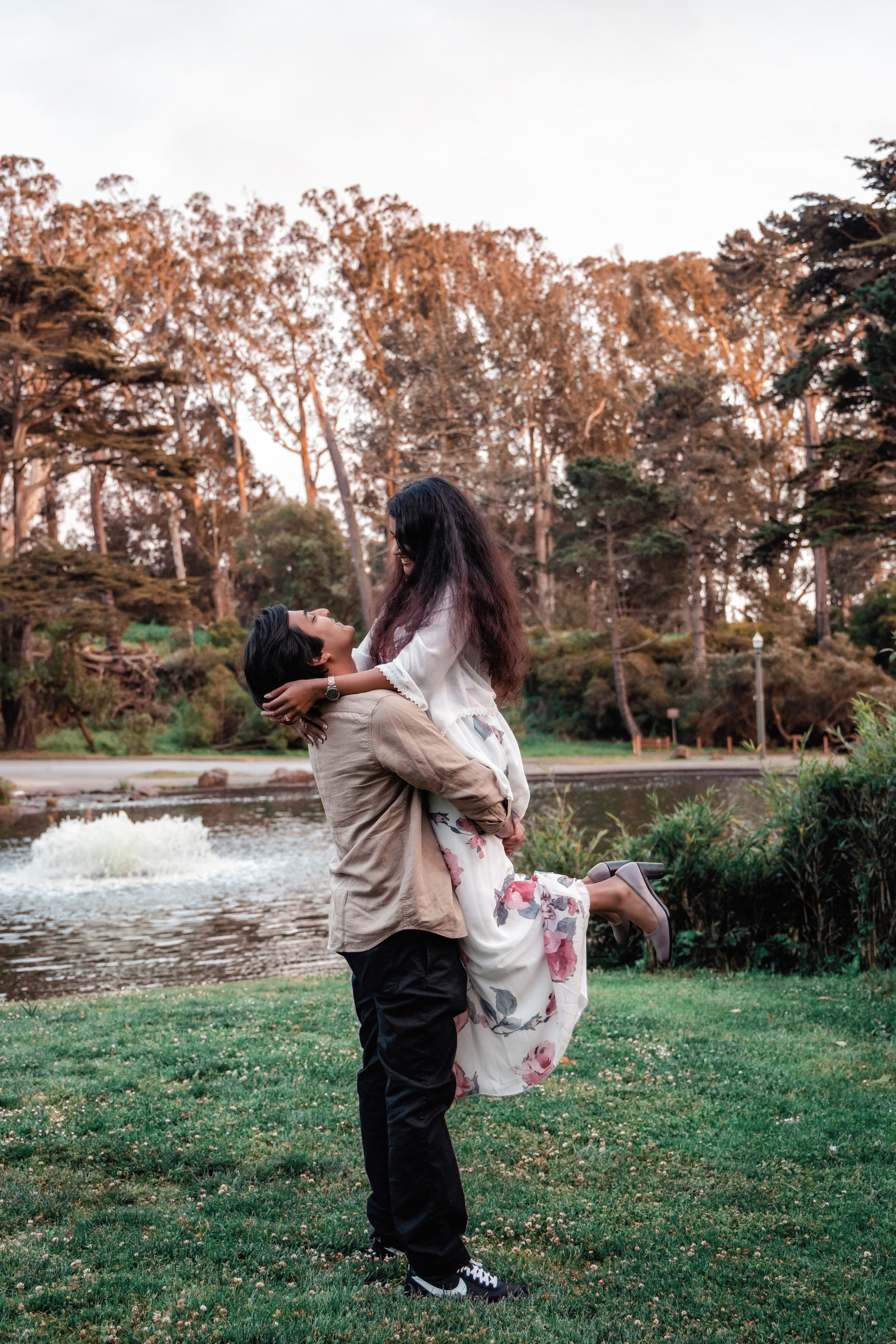 Proposal photo shoot. Bay Area Photographer: family, maternity, love story, wedding