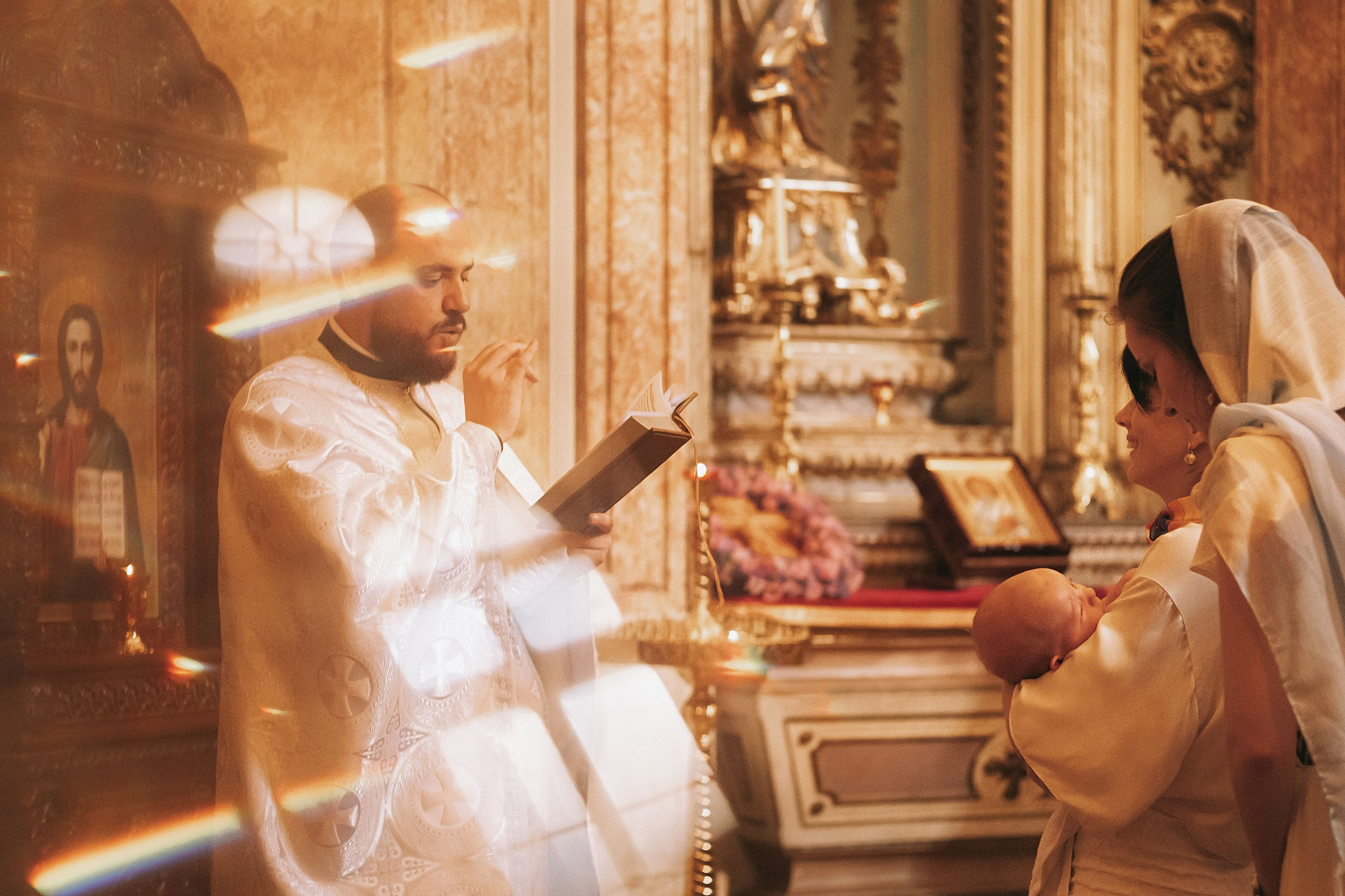 Хрещення. Валерія Сичова. Сімейний та репортажний фотограф в Португаліі