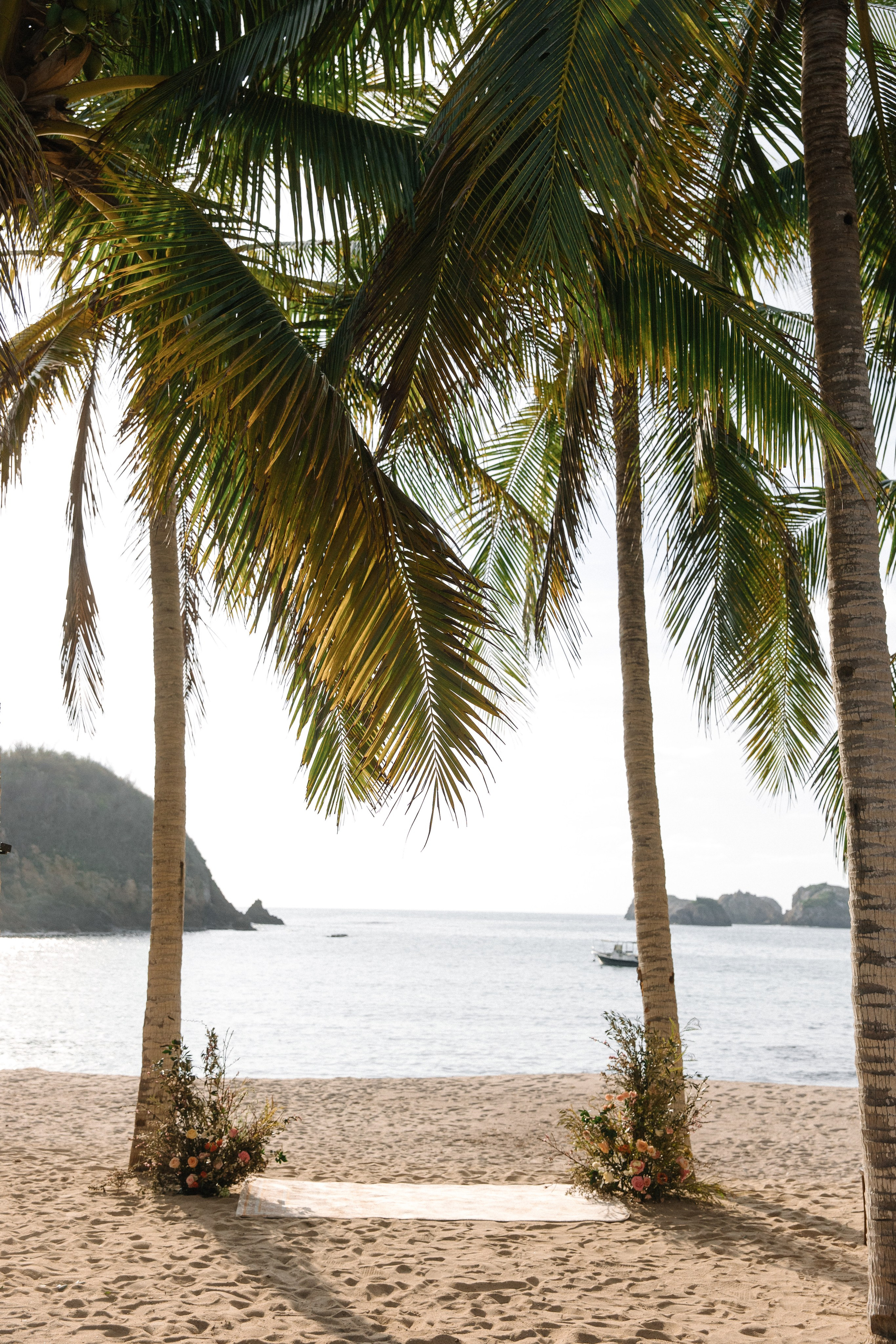 Playa Careyes, Casa Tauro. Wedding photographer Mexico Sayulita Puerto Vallarta Punta Mita Cabo