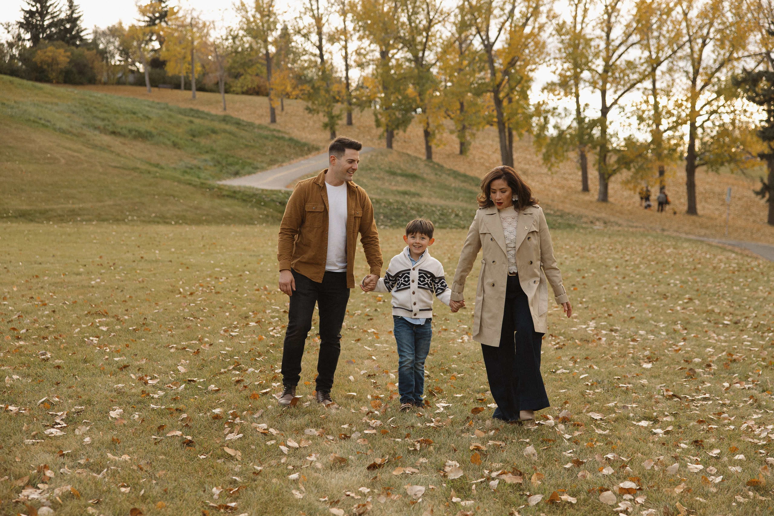 Karen and her beautiful family. Photographer Stanislav Antonov