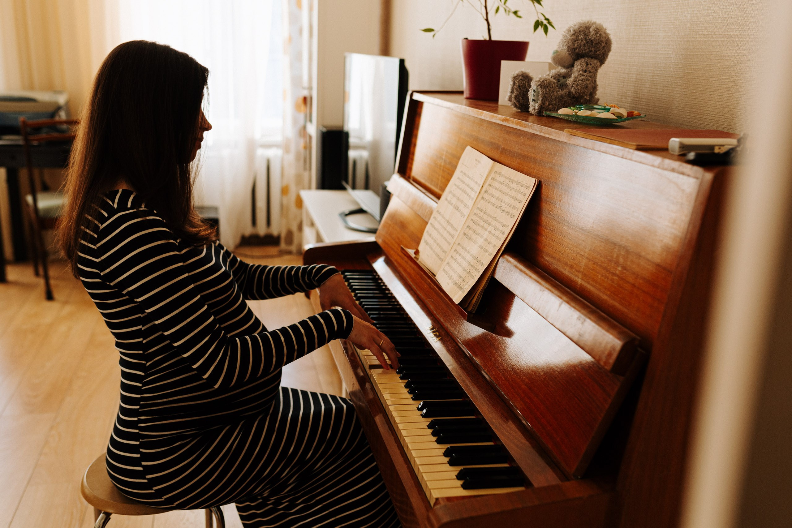 Gaidību fotosesija mājās vai dabā
