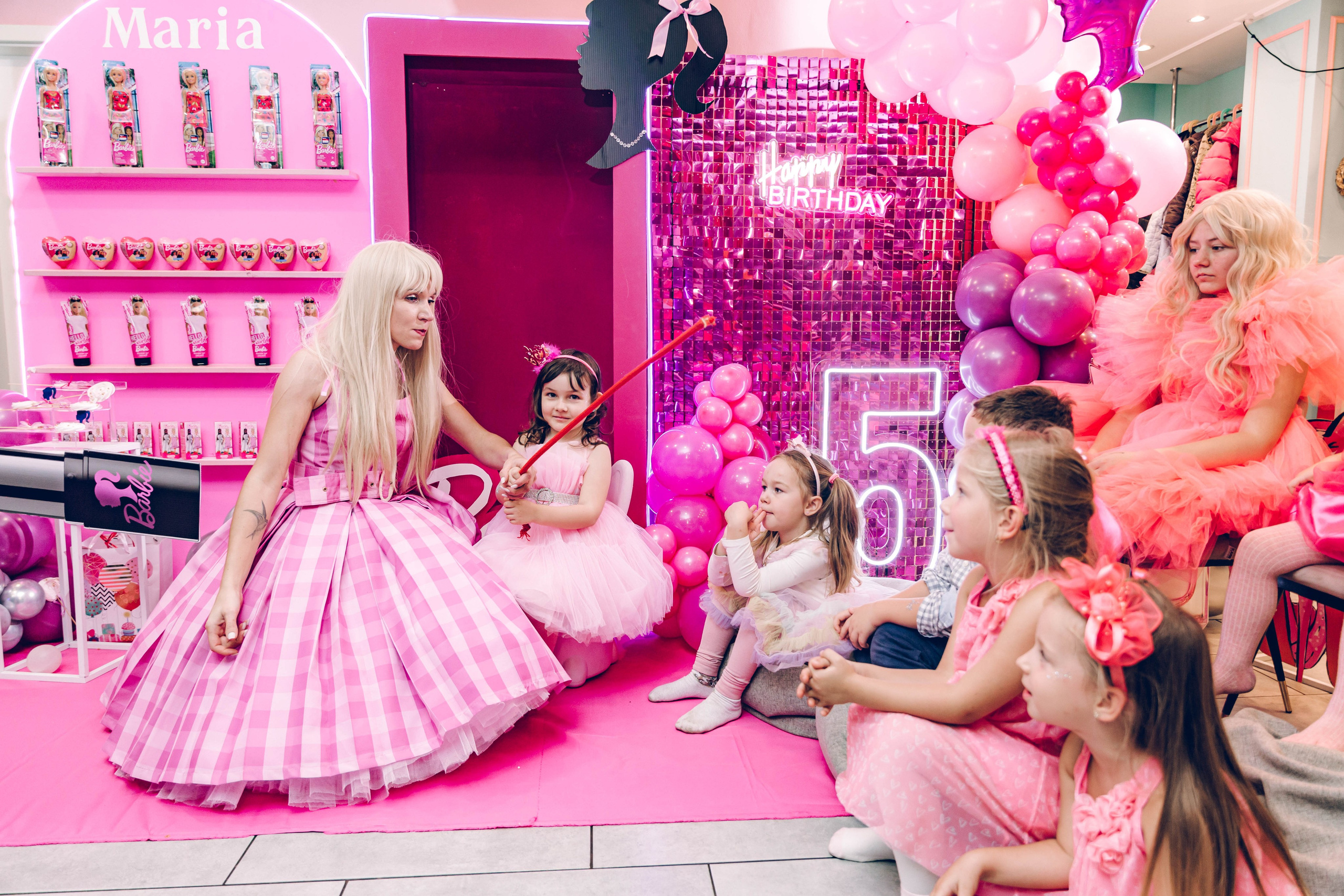 Geburtstag Party. Portrait family photographer in Berlin Elena Zakh