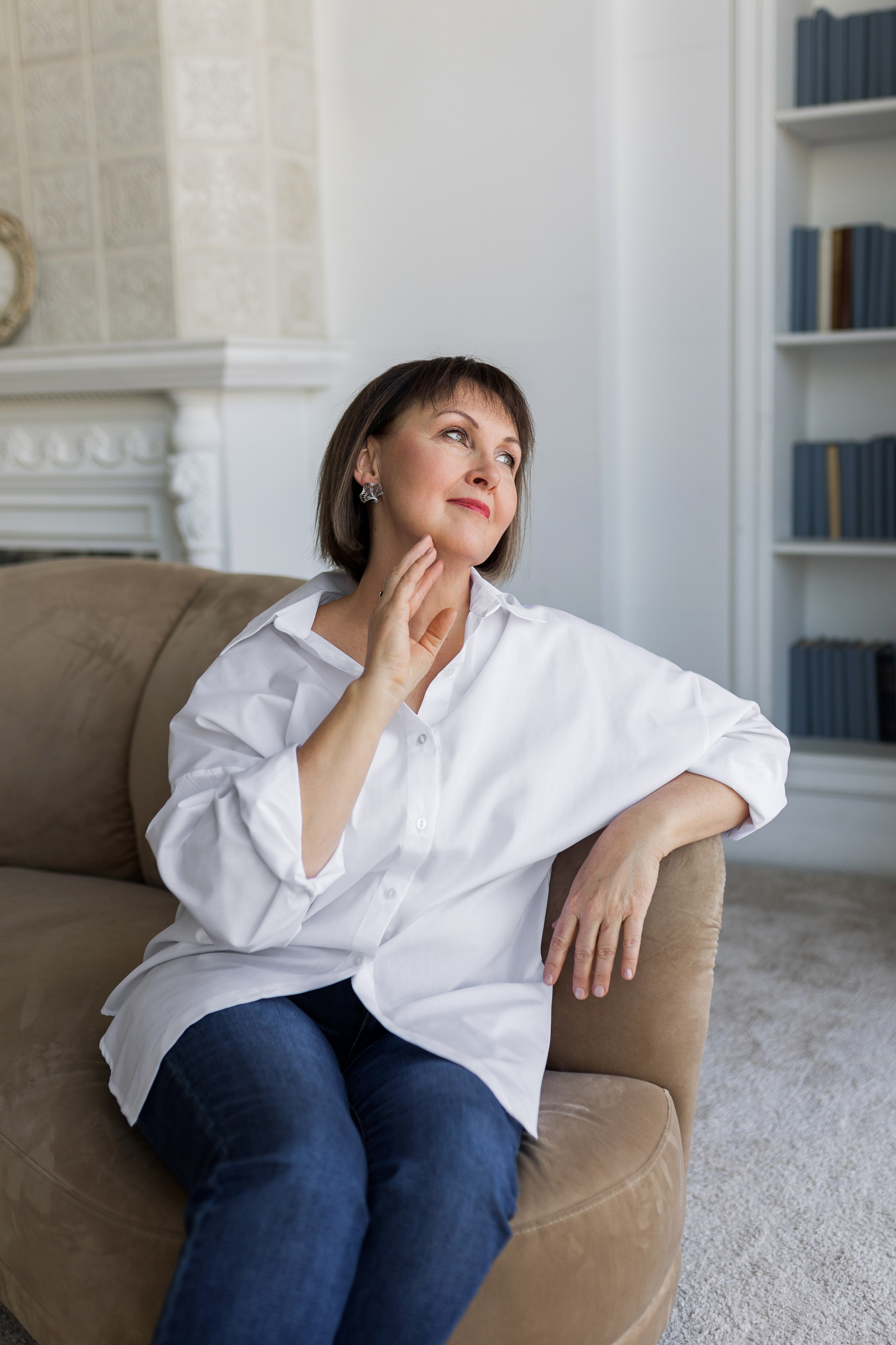 Professional studio portrait in Belgrade with soft lighting, Artistic studio portrait session in Belgrade, Serbia, Studio portrait with professional lighting setup, Elegant portrait taken in a photography studio in Belgrade