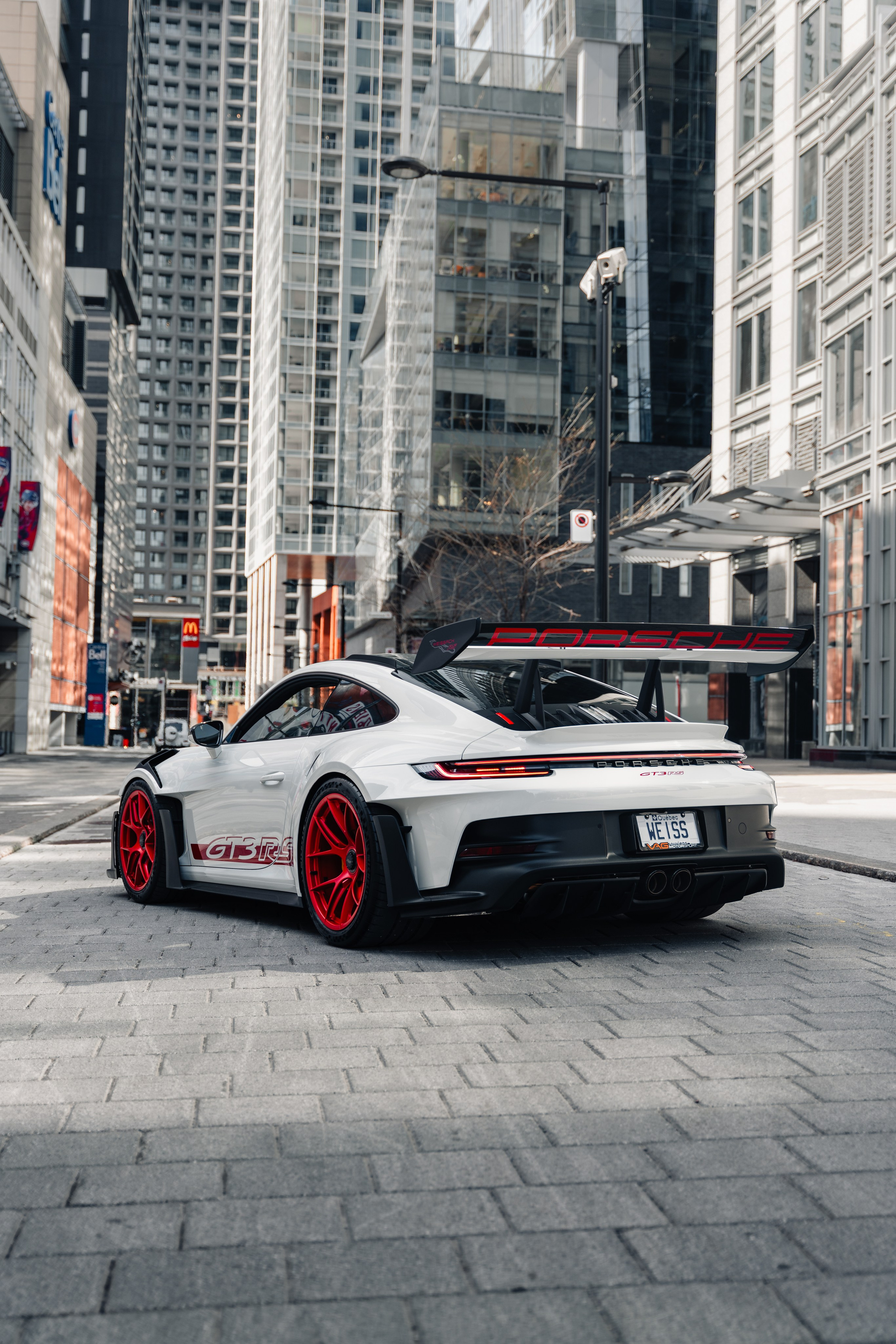 Porsche 992 GT3RS. Photographer in Paris — Vitalii Motruk