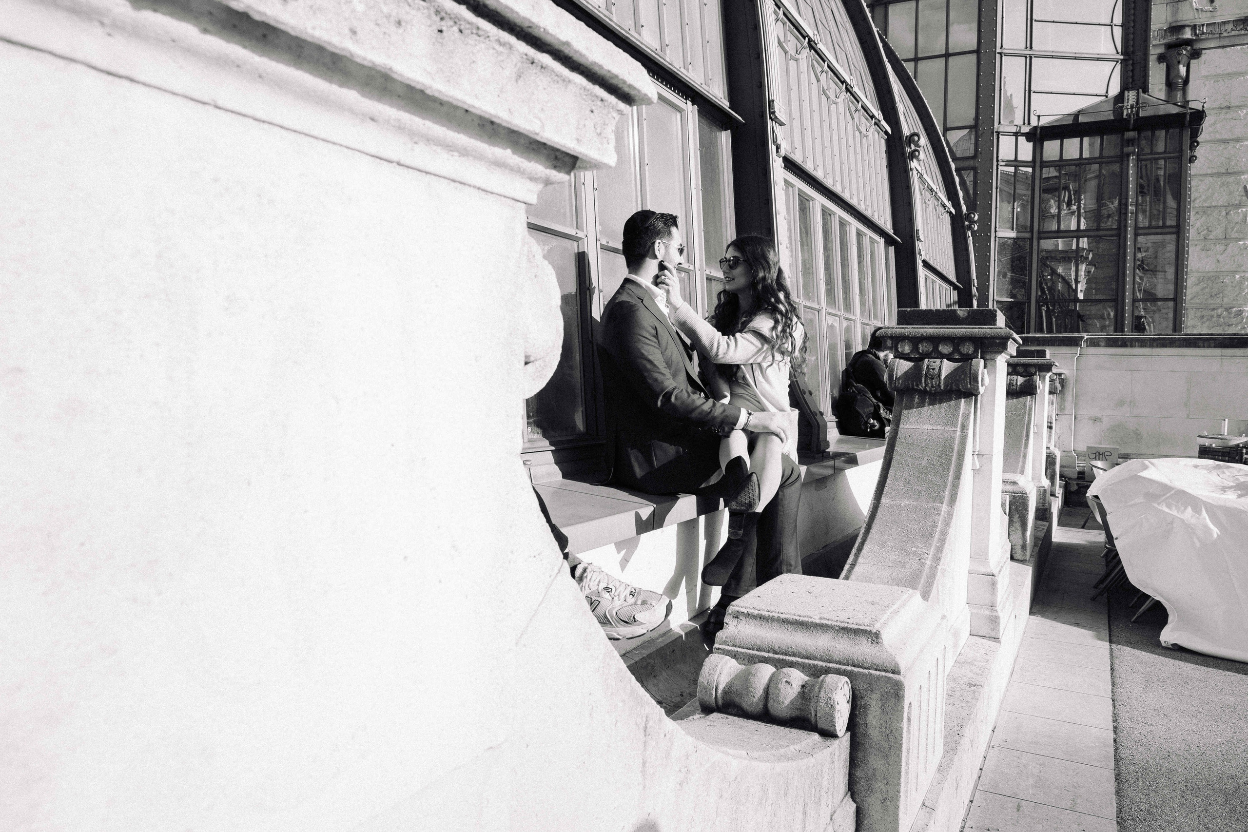 A LOVE STORY IN VIENNA. PHOTOGRAPHER IN ISRAEL