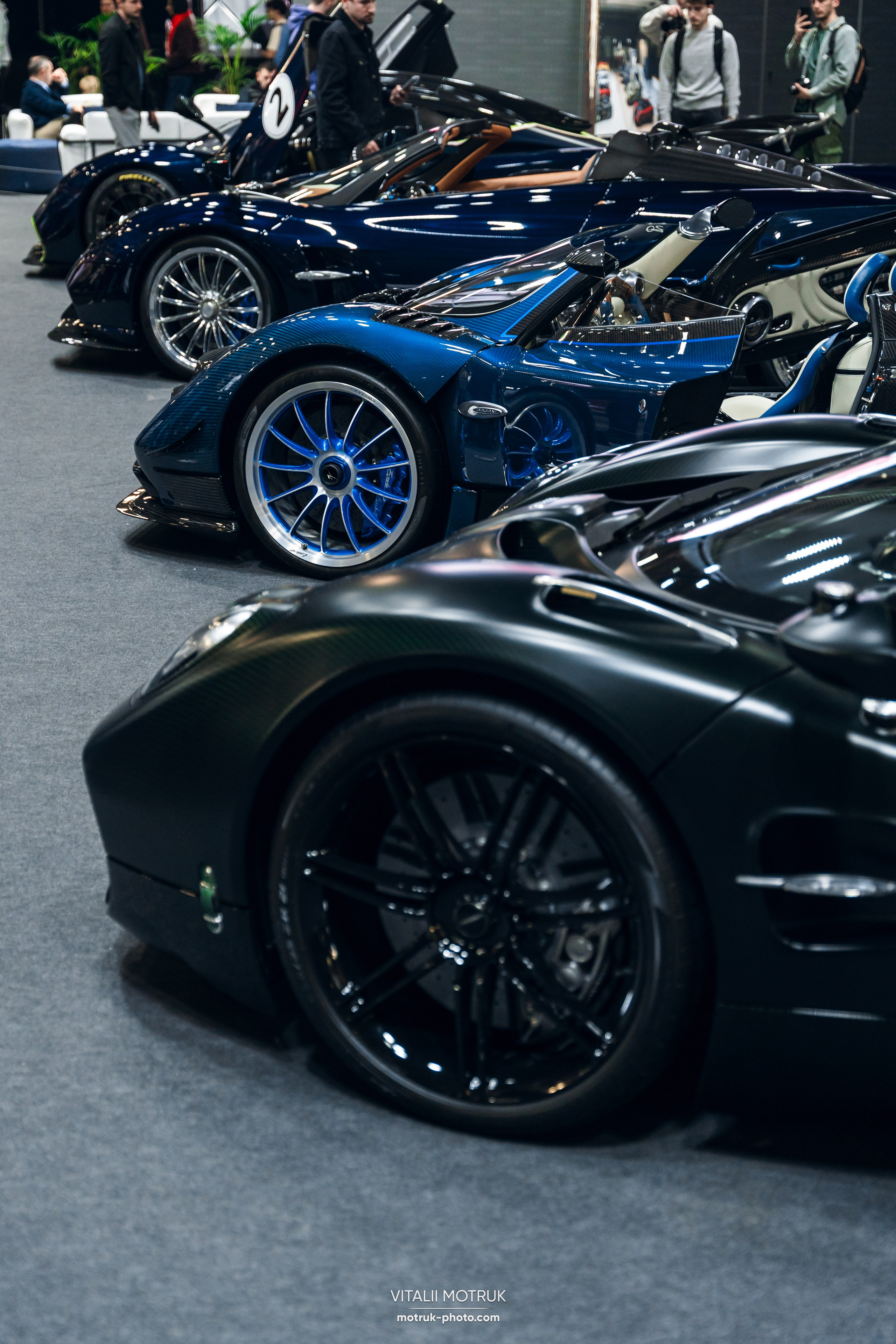 Retromobile 2026. Photographe de voitures à Paris — Vitalii Motruk