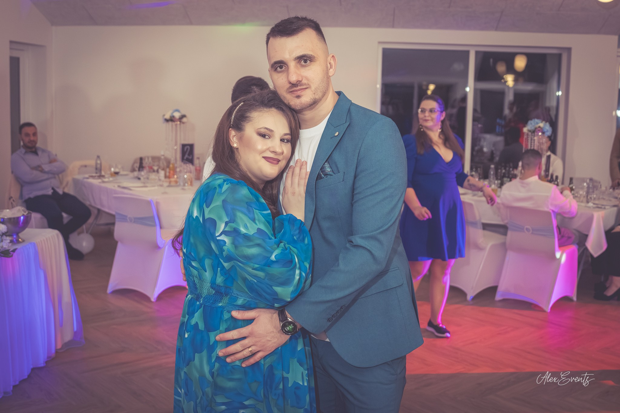 Botez romanesc autentic fotografiat la biserica romaneasca din Nykøbing Mors| Alex Events. AlexEvents Fotograf / Videograf de evenimente Danemarca DK Horsens, Arhus, Odense, Vejle.Nunta, botez, foto-studio