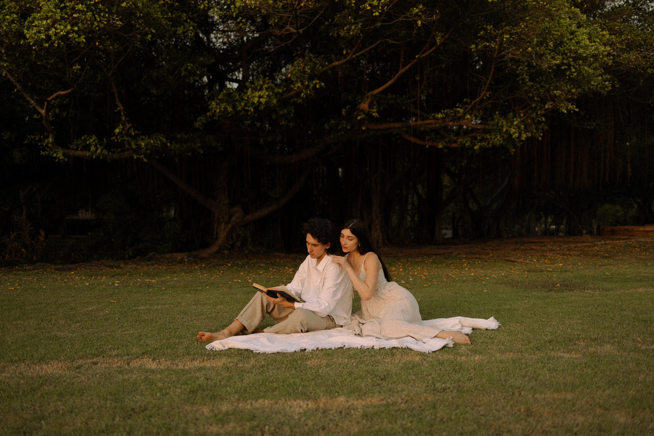 S & N. Family and wedding photographer in Bangkok, Thailand