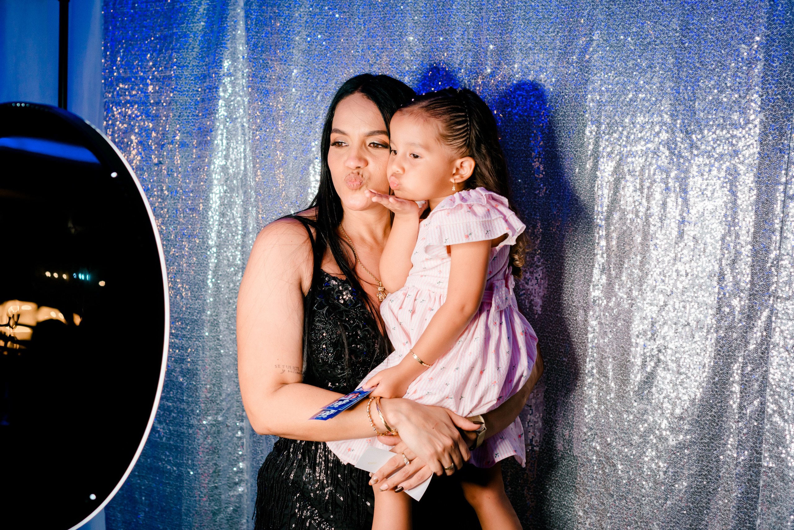 YITZY. Fotógrafo David Yance