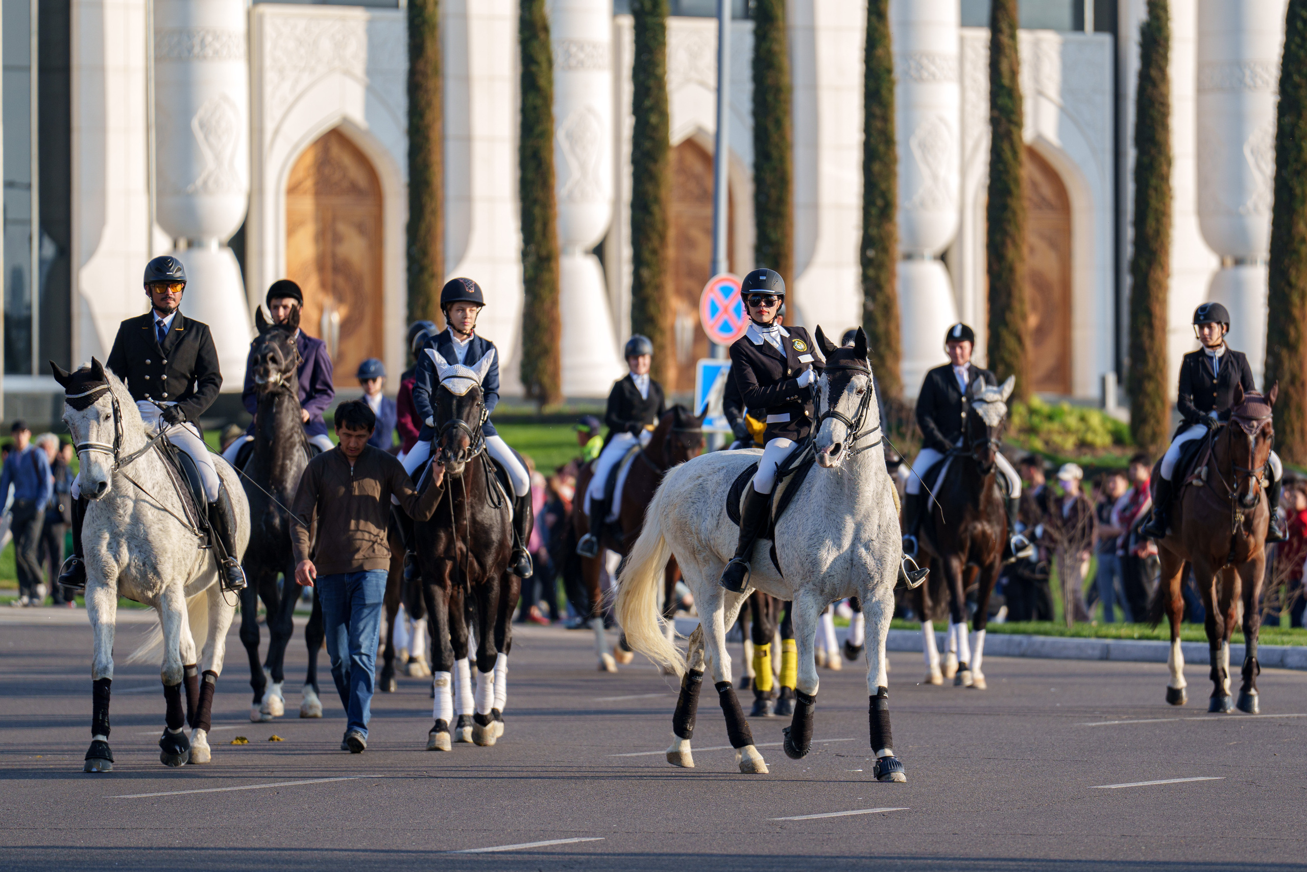 Конный парад в Ташкенте. Георгий Намазов | Фотограф в Ташкенте