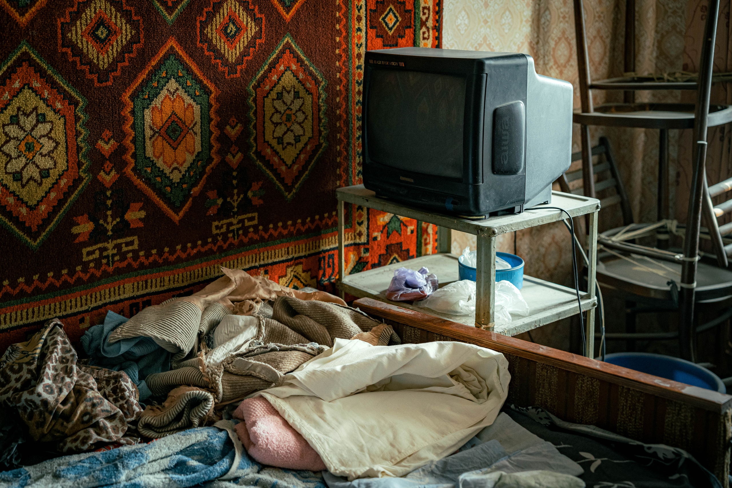 «Они, наверное, ждут, когда я сдохну»—Как выживают одинокие пенсионеры. Георгий Намазов | Фотограф в Ташкенте