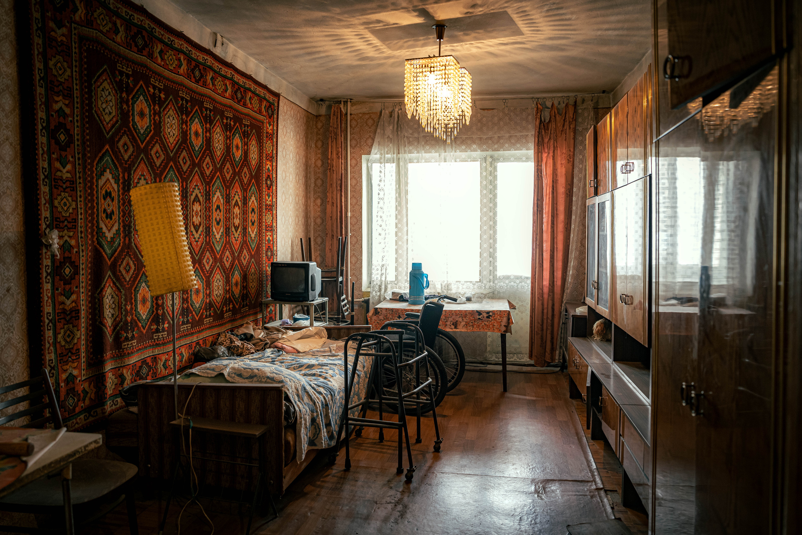 «Они, наверное, ждут, когда я сдохну»—Как выживают одинокие пенсионеры. Георгий Намазов | Фотограф в Ташкенте