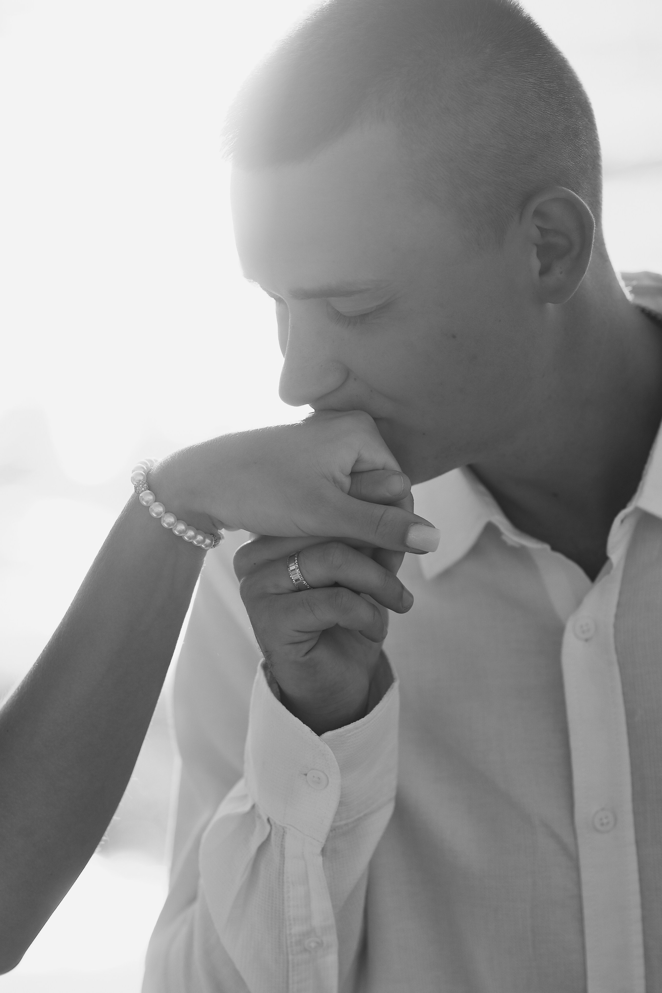 Honeymoon photoshoot Rhodes. Photographer in Rhodes Island