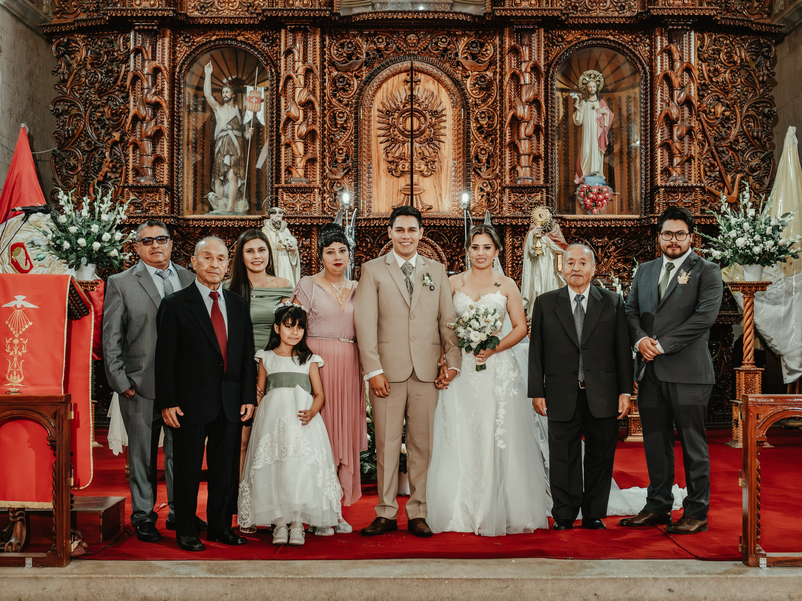 CARLA Y MARIO BODA RELIGIOSA. Studio KVTA | Fotografía y Video de Bodas en Arequipa