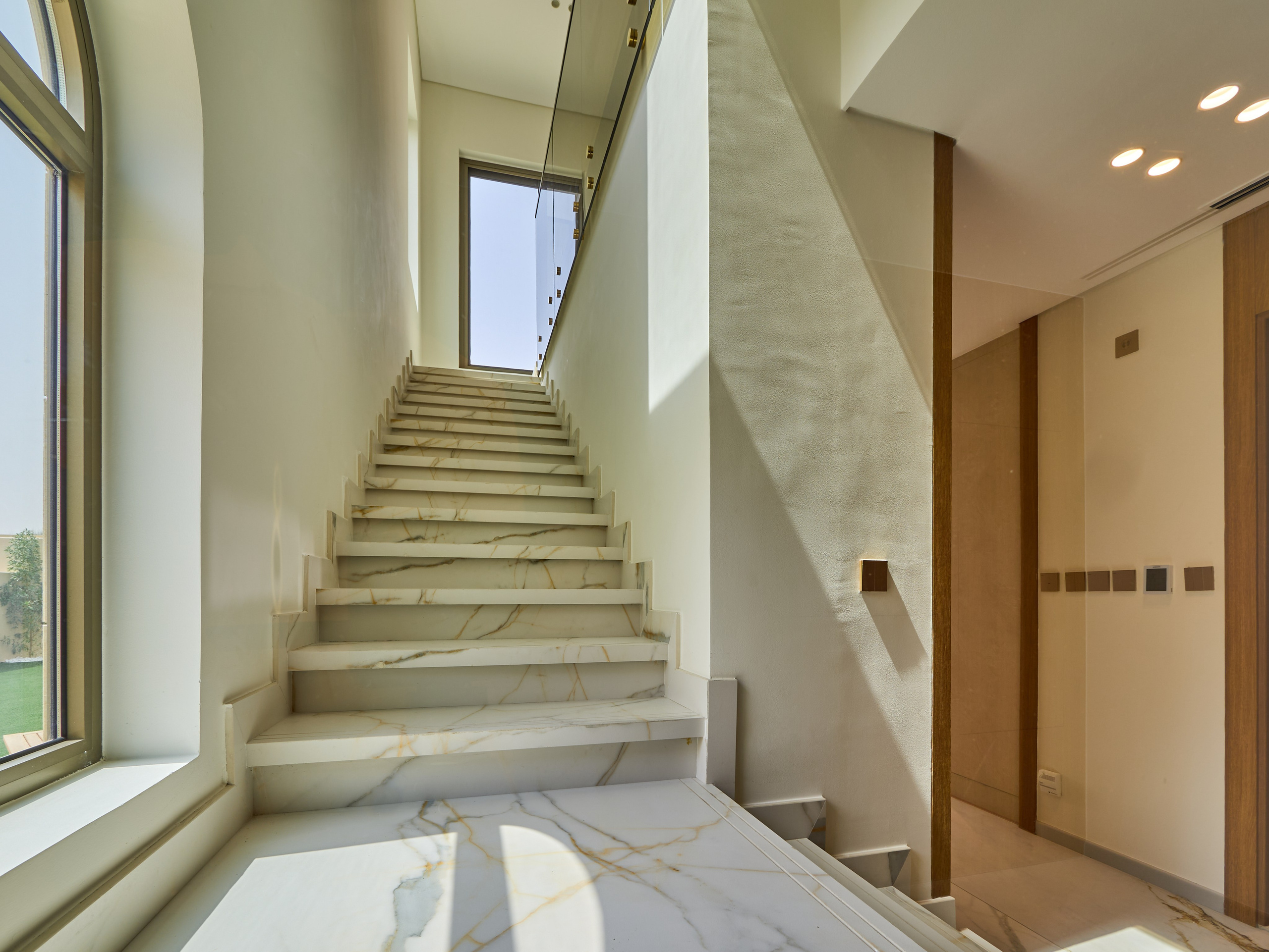 Jasmine Lane Townhouse Photography — Dubai Real Estate Listing. Hotel Photographer in Dubai — Interiors & Commercial by Oleg Novikov