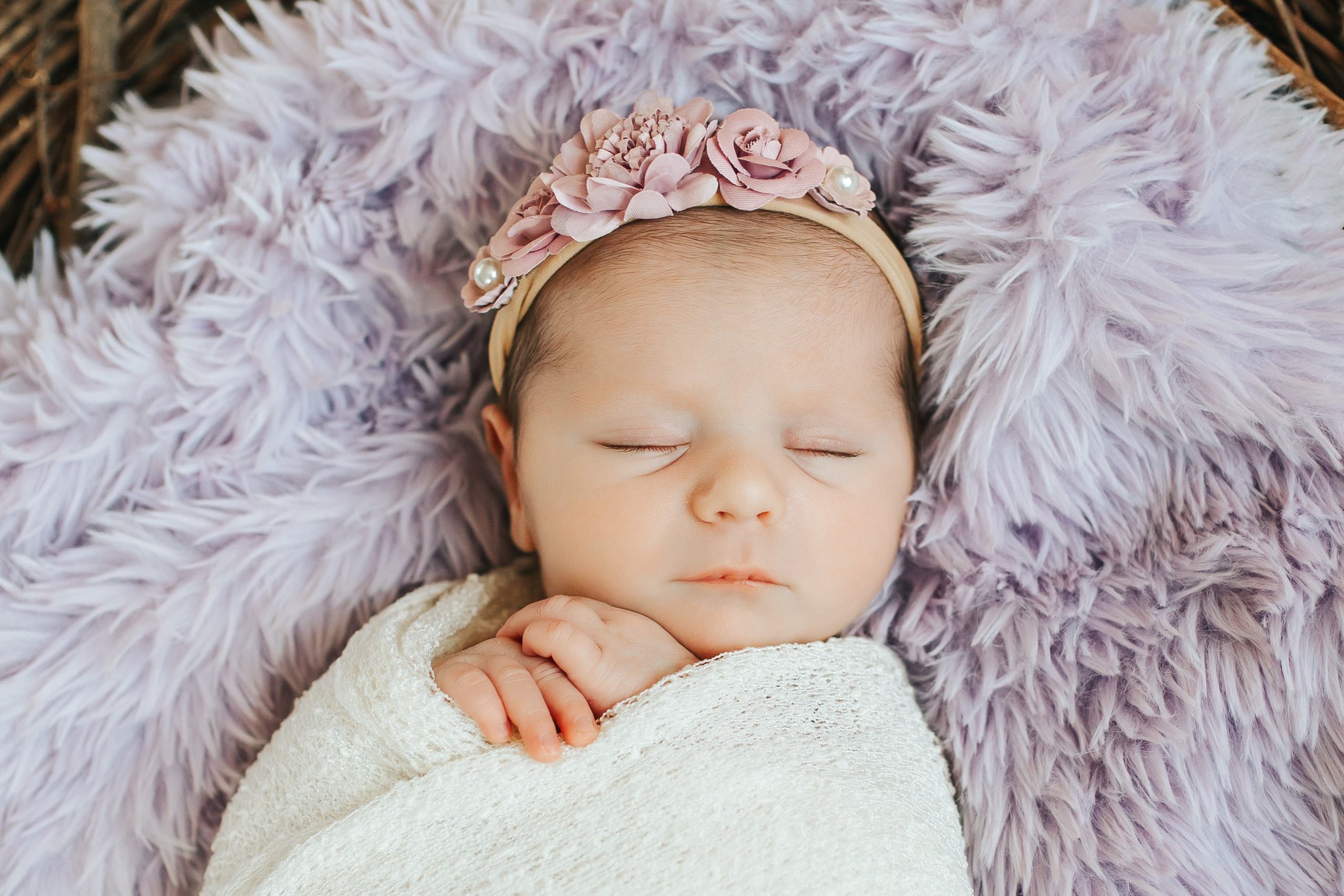 Newborn. Family and kids photographer Anastasiya Hanush in Massachusetts