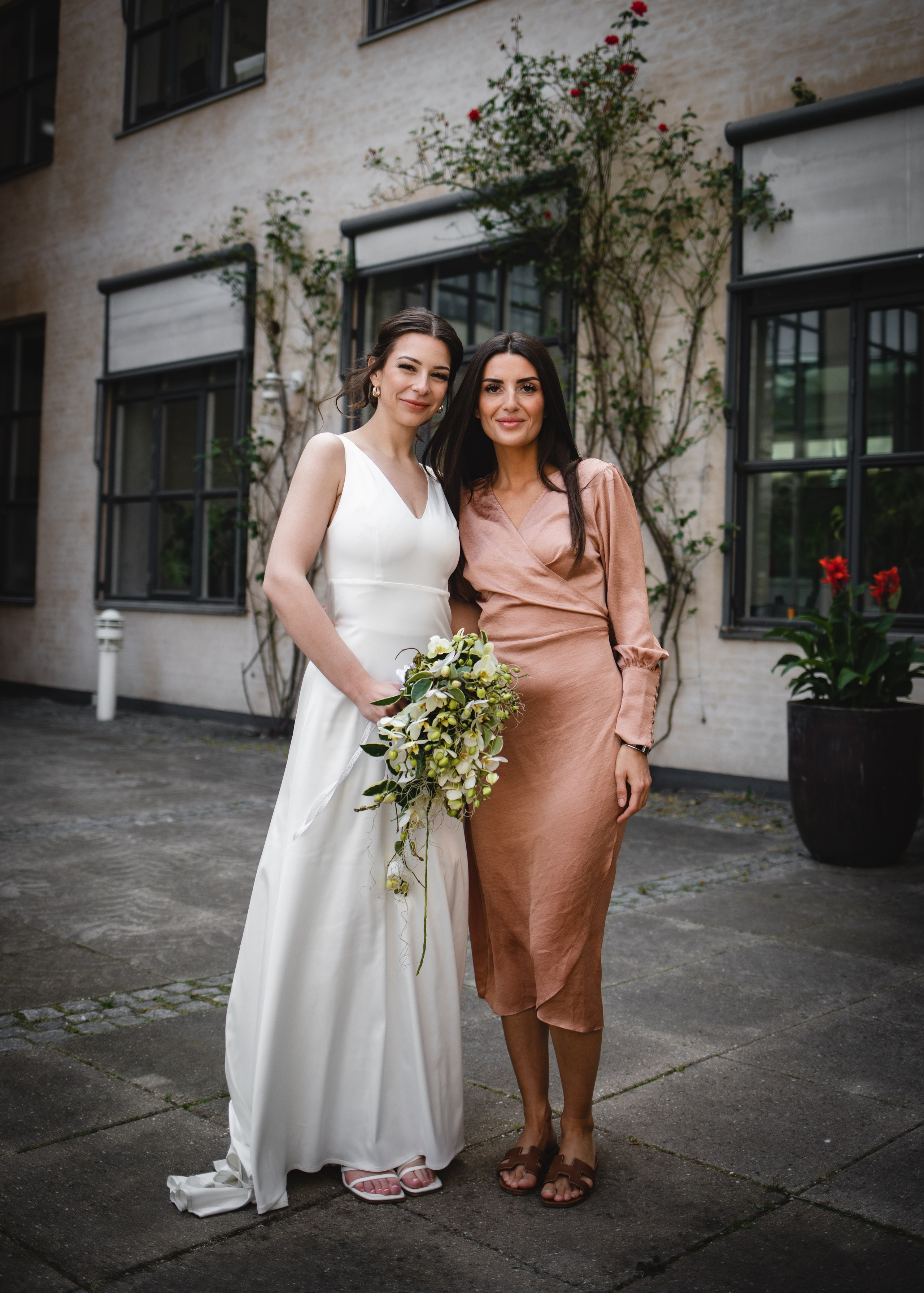 Vida | Martin. Professional wedding photographer in Copenhagen, Denmark — Julia Byron