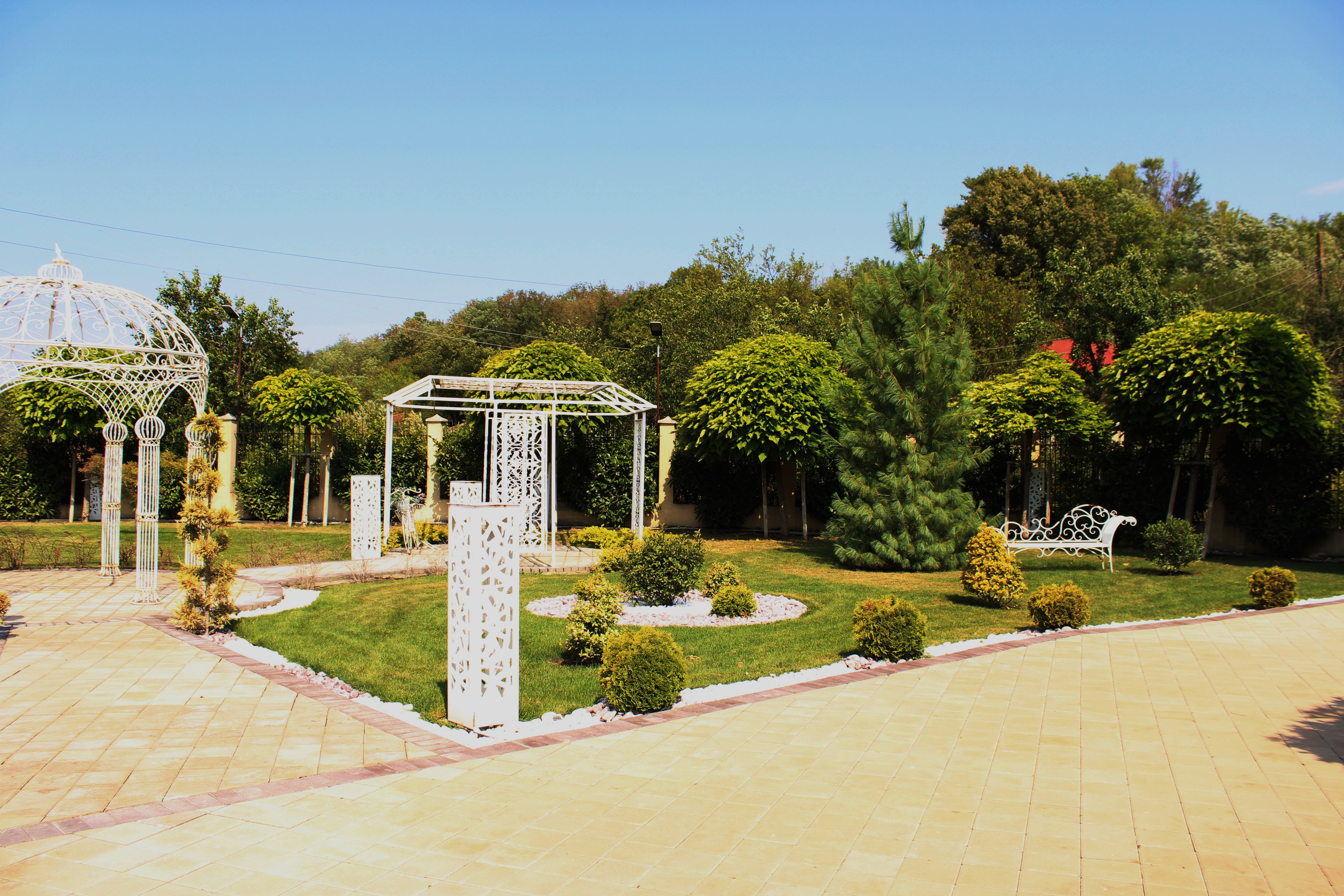 MINEL & MALINA. PETRU BYZO - family and children photographer in ROMANIA