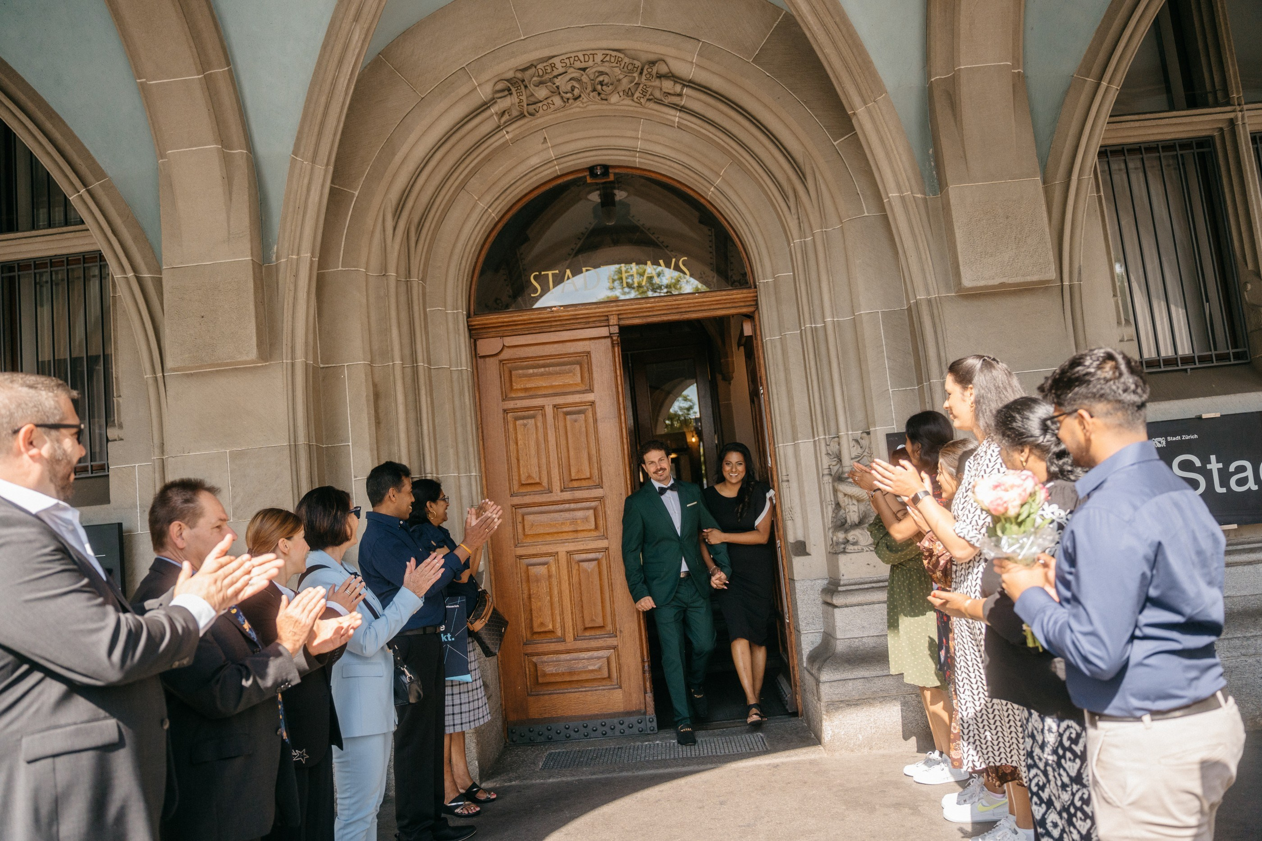 Zurich Stadthaus. Wedding photograper — Alex Popov photography Germany, Switzerland, Italy, France. Based in Stuttgart