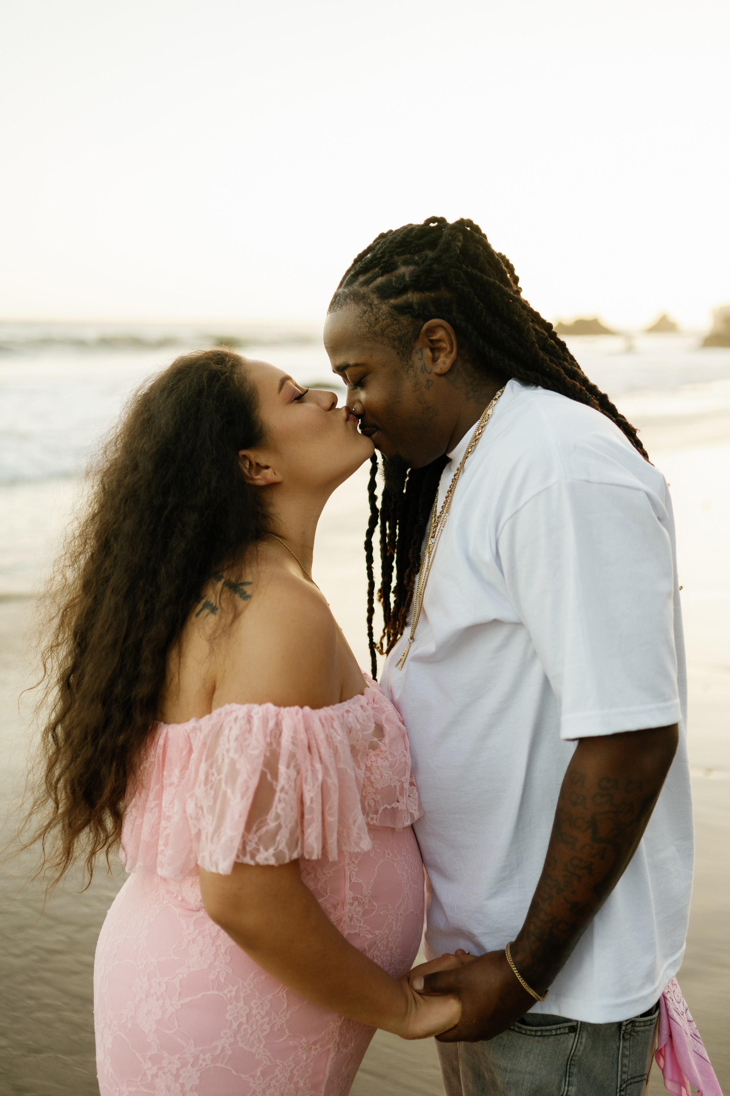 El Matador Beach Maternity Session. Wedding Photography & Videography Team in California, Los Angeles, San Francisco, San Diego and Travel