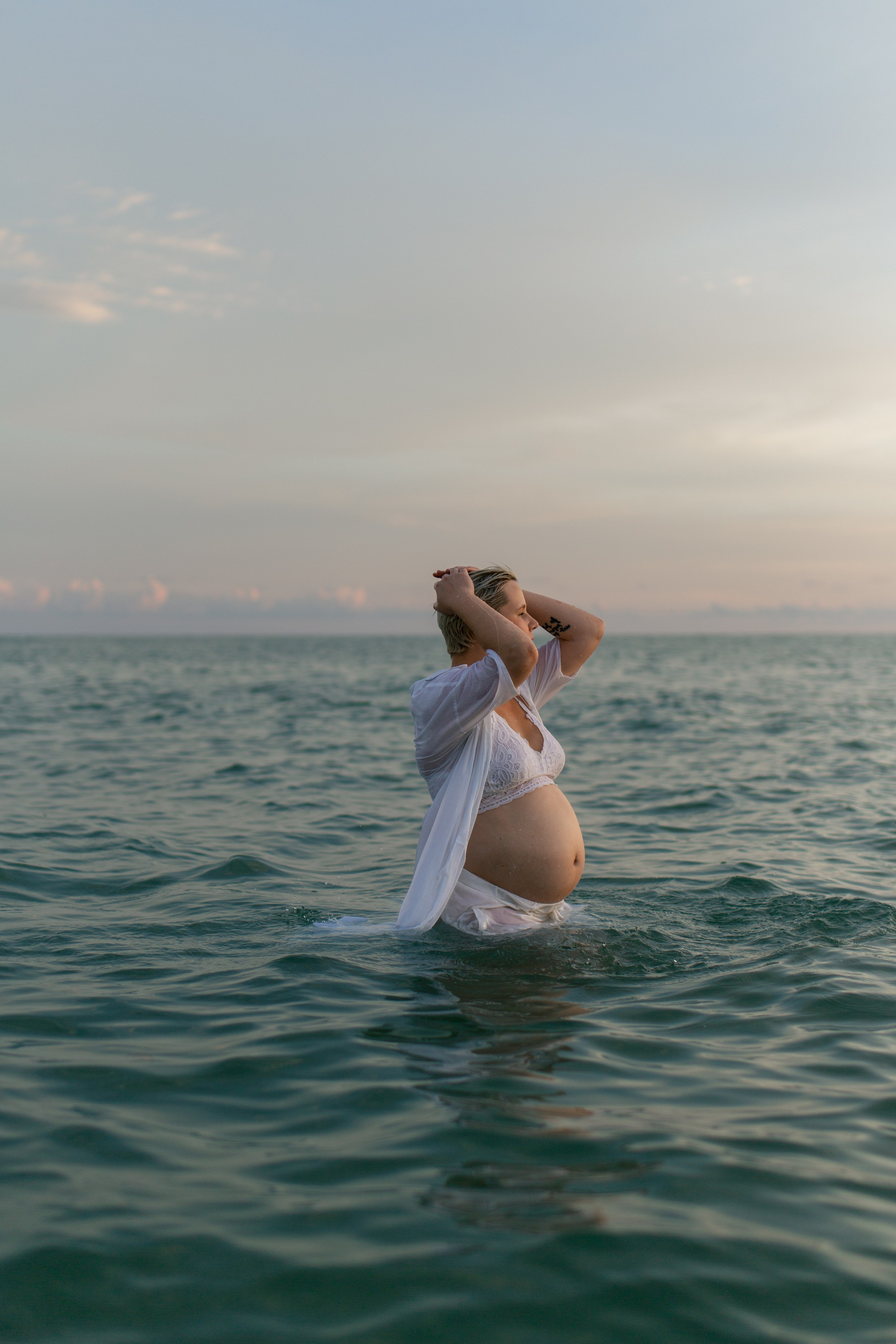 Asya. Ocean. Photographer Vladmir Gladkov