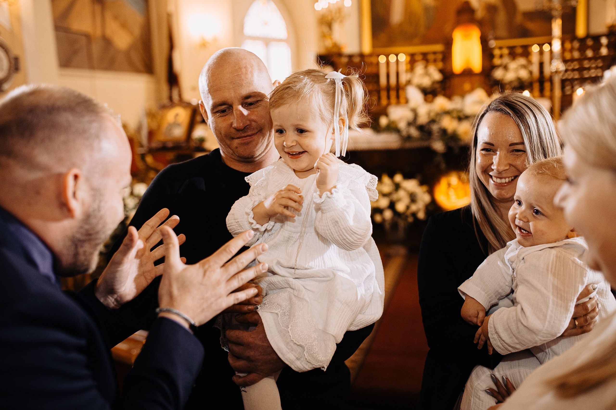 Kristību fotografēšana baznīcā