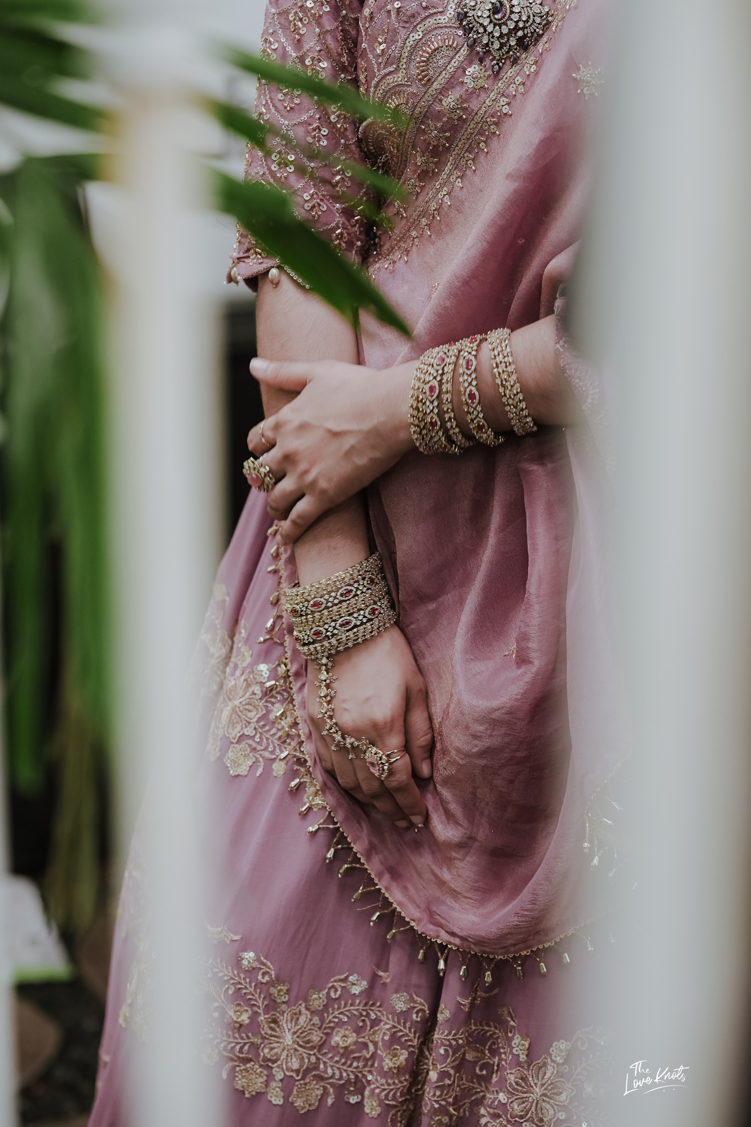 SHIBIL / RISLA. Theloveknots