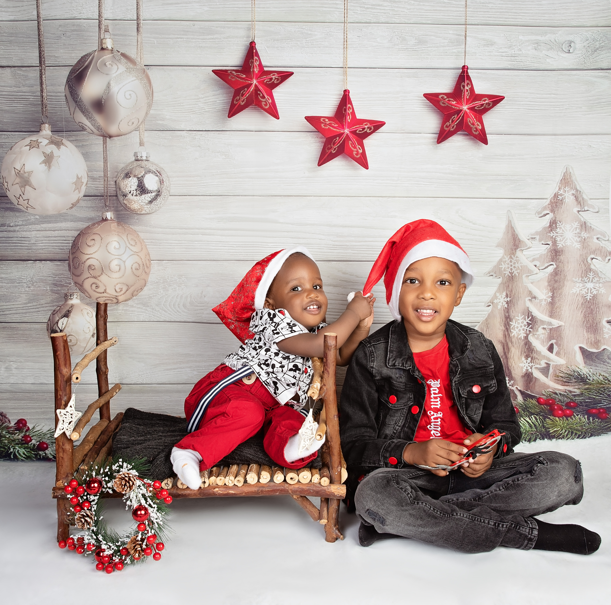 10 months and 5 years siblings with family photo shoot Nairobi Kenya. Newborn, Baby, Maternity and Family Photographer Nairobi Mombasa Kenya