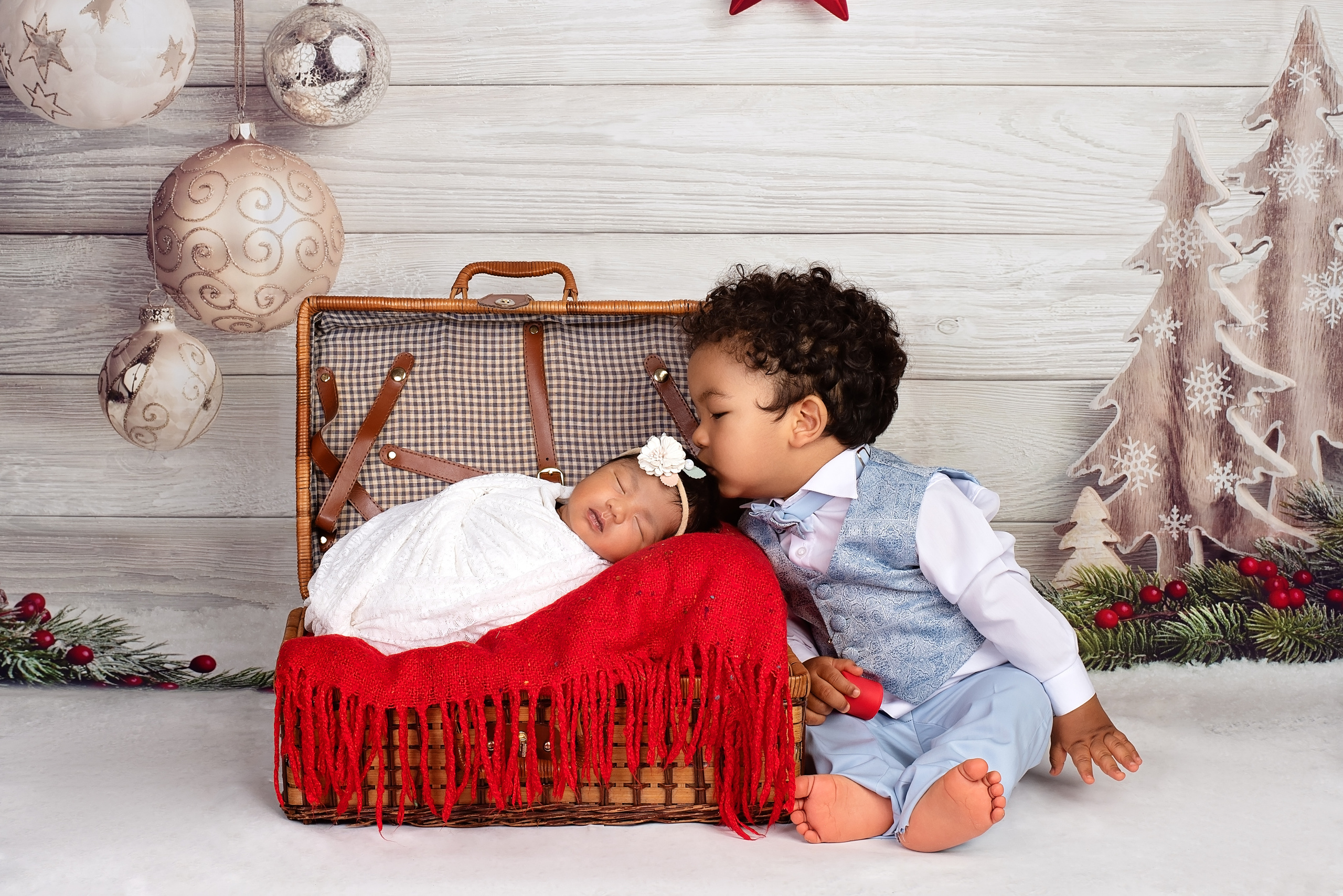 Sibling 1 year baby boy and 10 days newborn girl photo shoot Nairobi Mombasa Kenya 