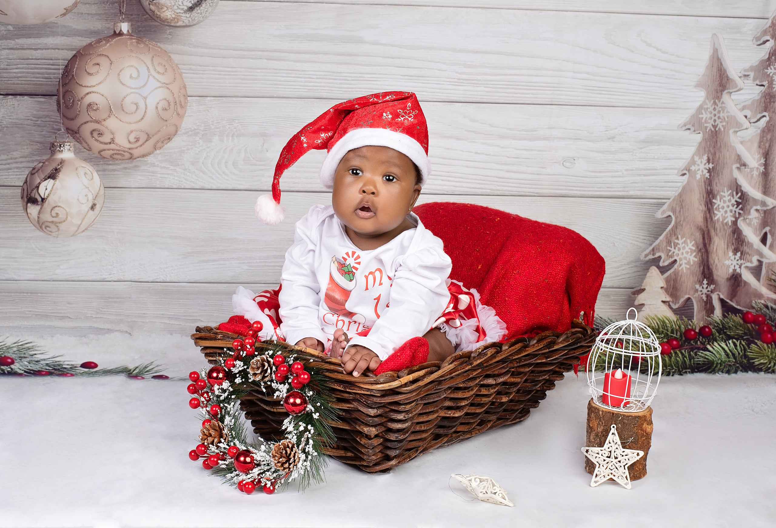 Amaizing 4 months baby girl photo shoot Nairobi Kenya. Newborn, Baby, Maternity and Family Photographer Nairobi Mombasa Kenya